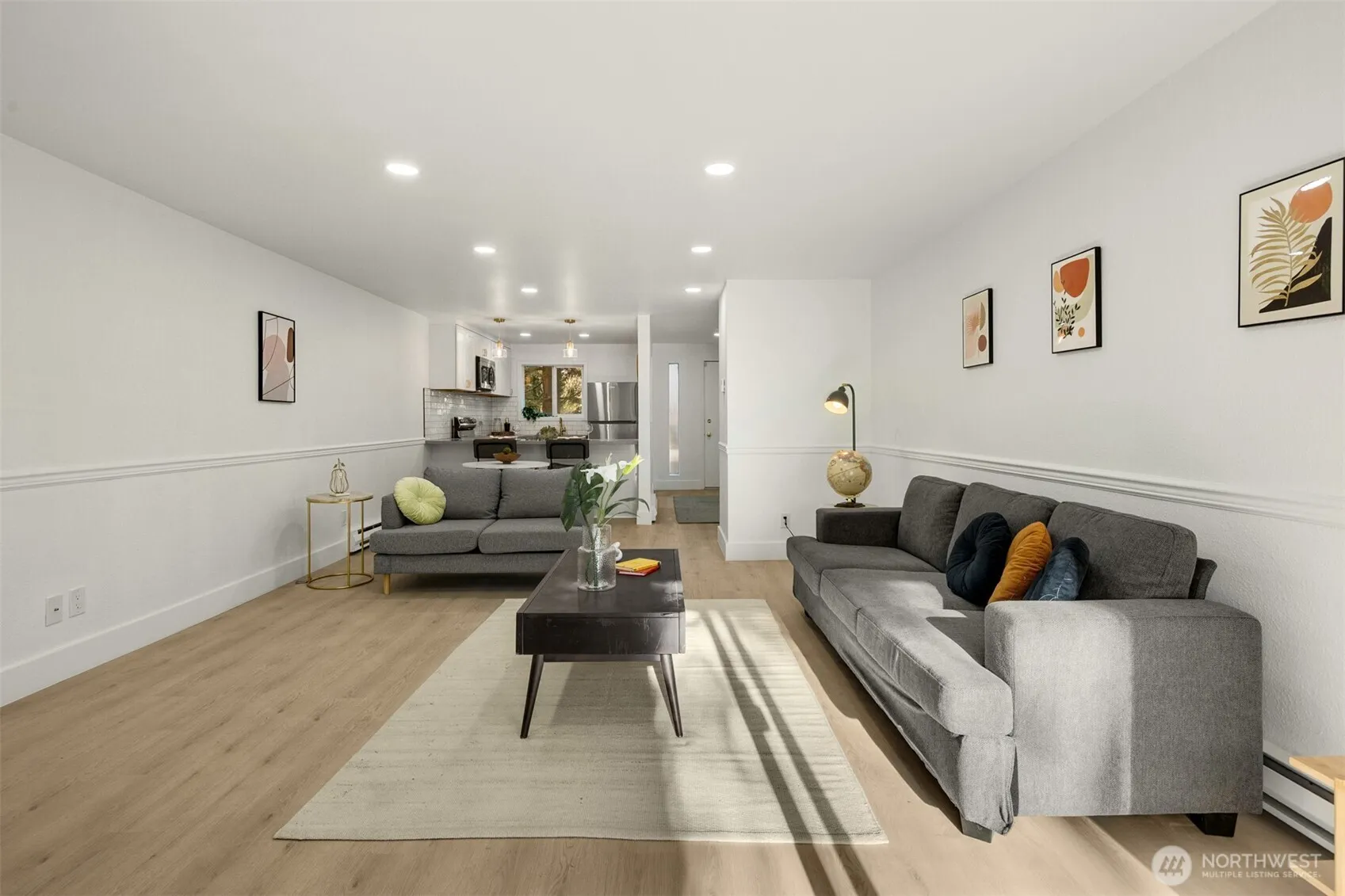 Property photo for 14527 Ne 40th Street #g104, Bellevue photo 3