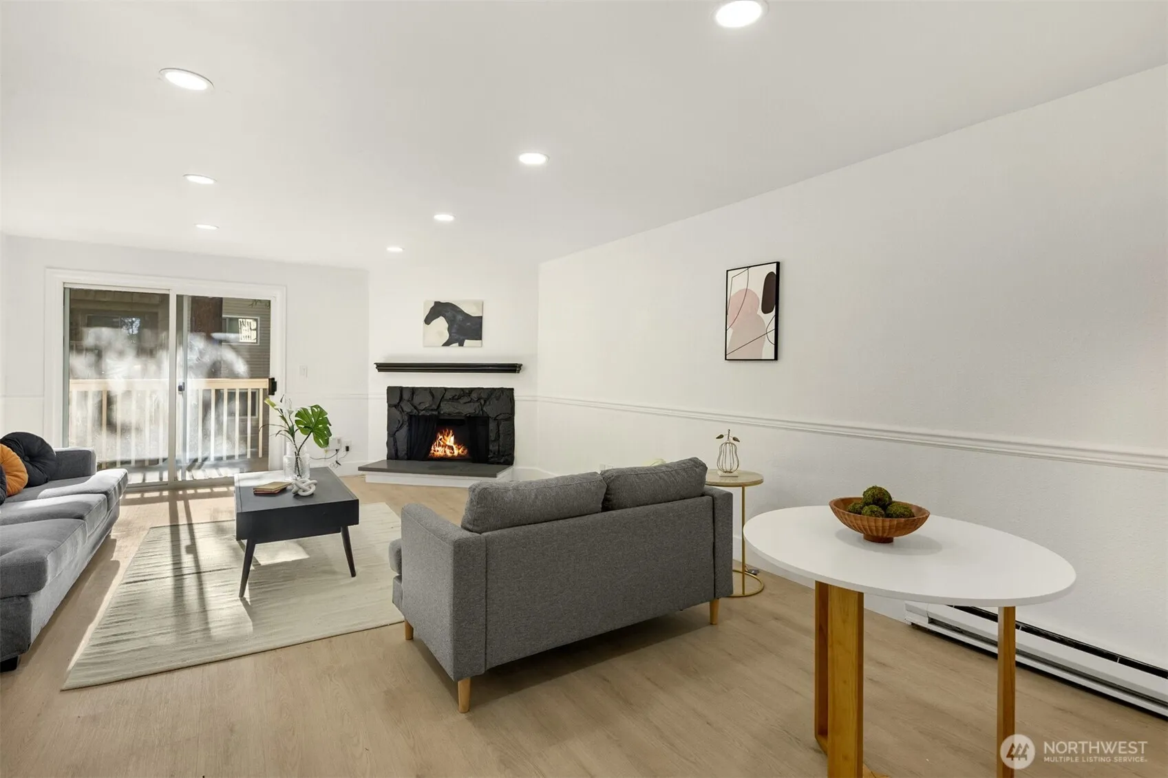 Property photo for 14527 Ne 40th Street #g104, Bellevue photo 5
