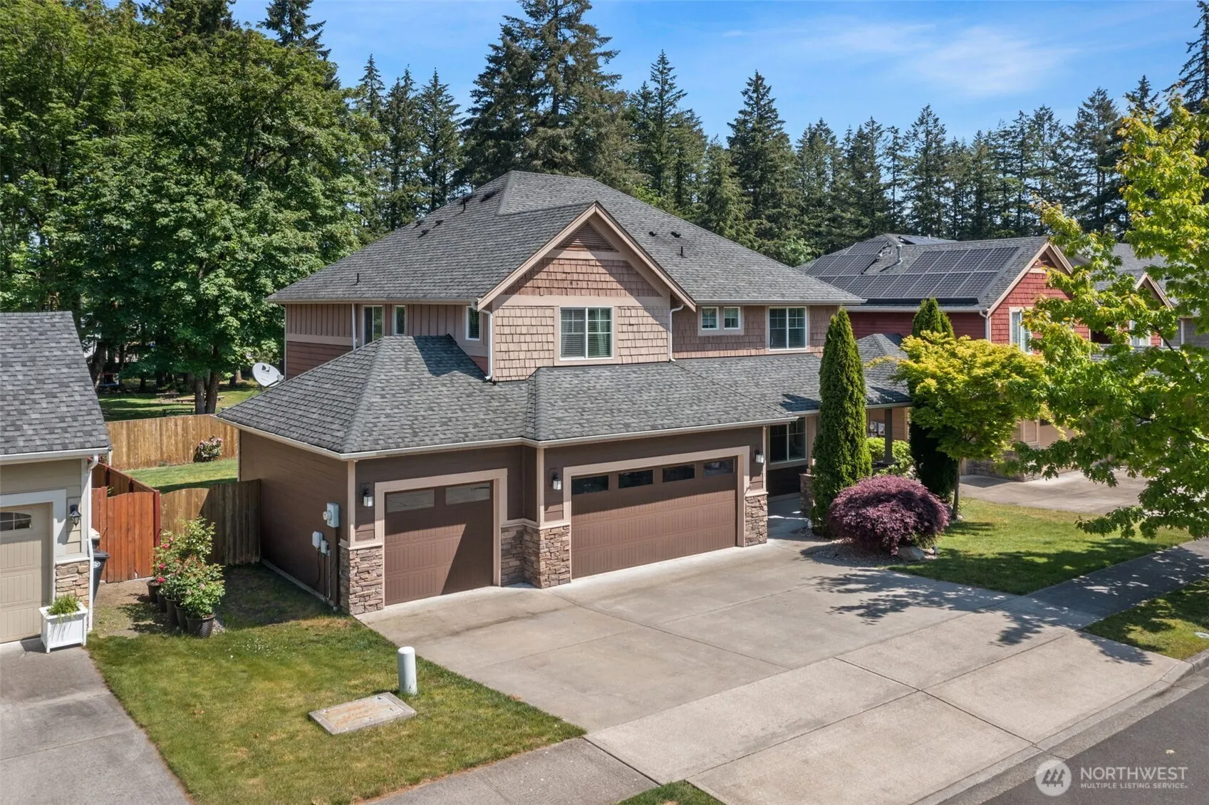 Property photo for 4006 20th Avenue Ne, Olympia photo 3