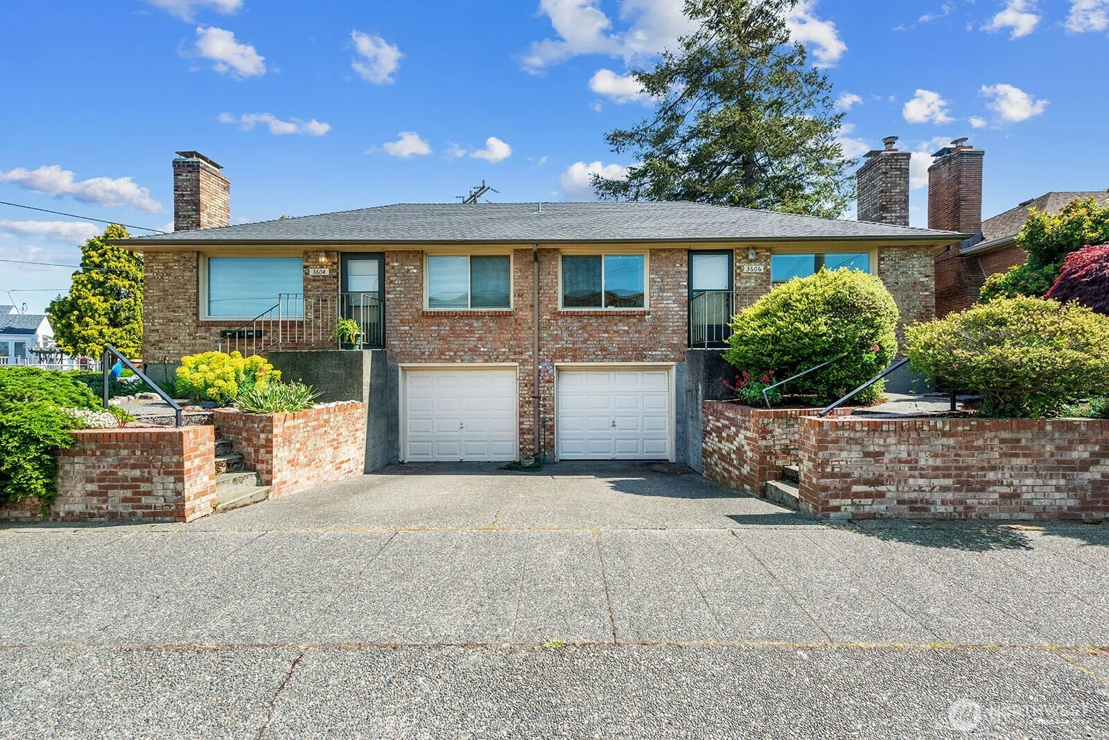 Property photo for 3604 Beach Drive Sw, Seattle