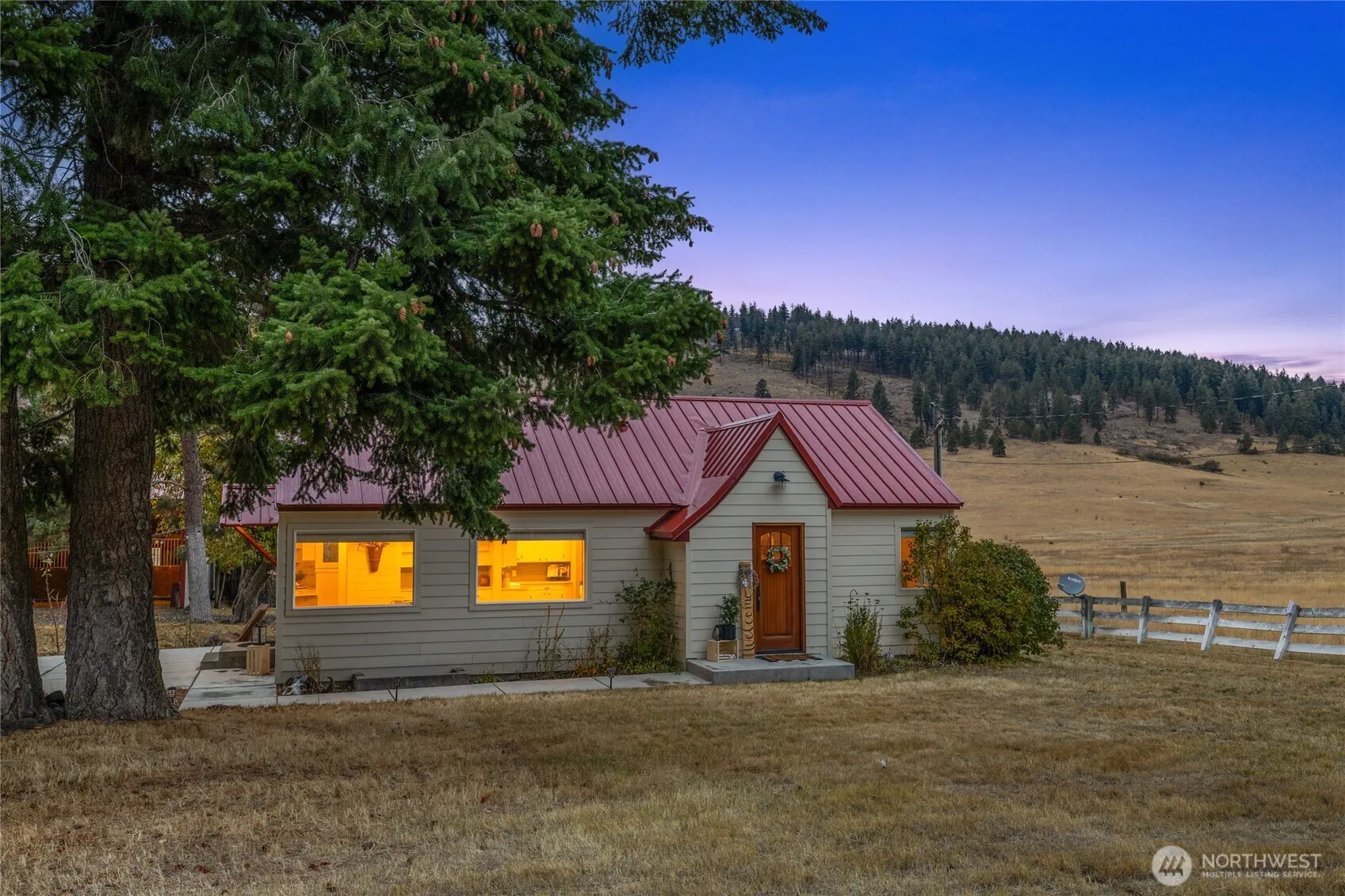 Property photo for 1371 Bettas Road, Cle Elum photo 5
