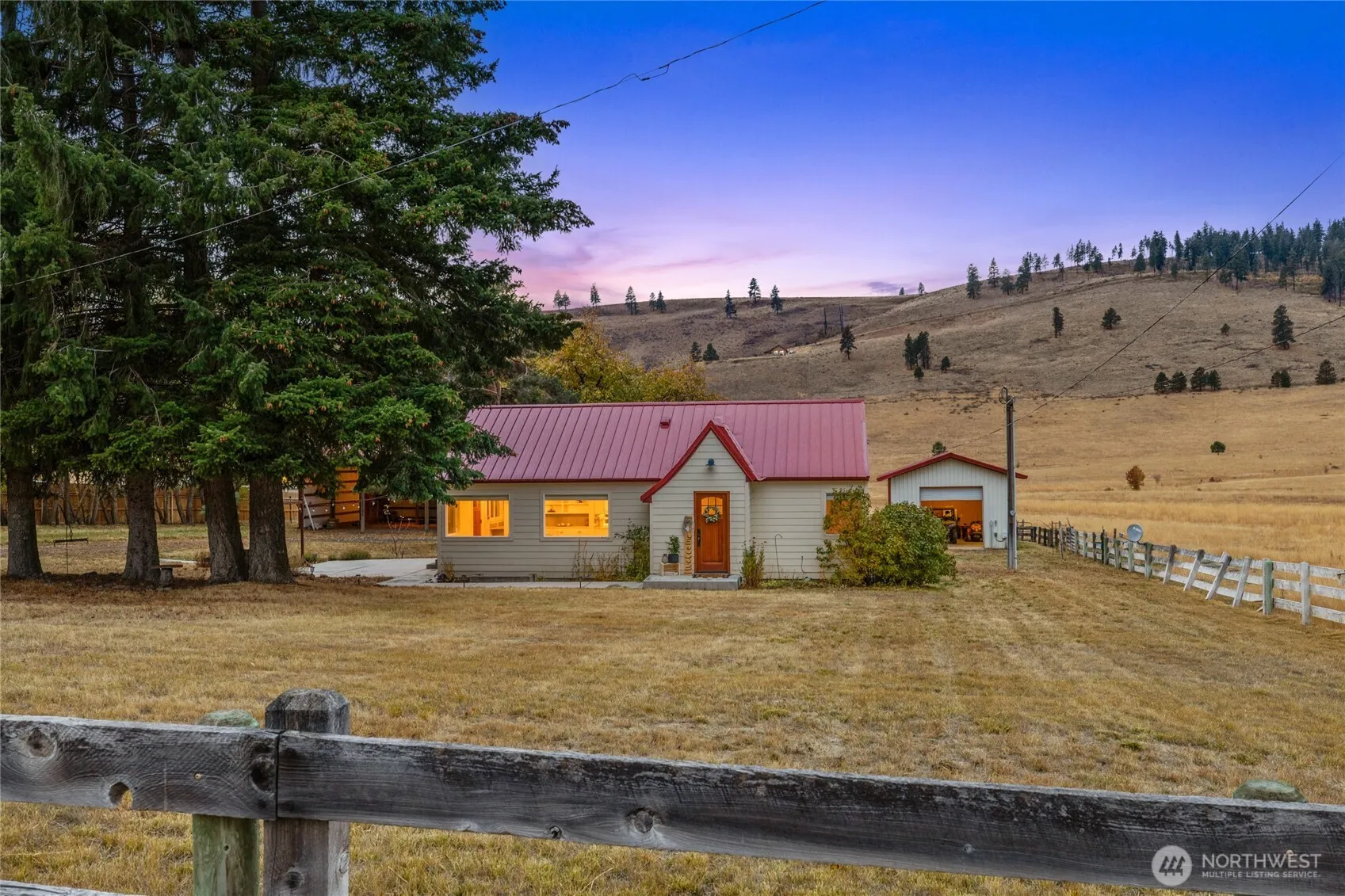 Property photo for 1371 Bettas Road, Cle Elum photo 4