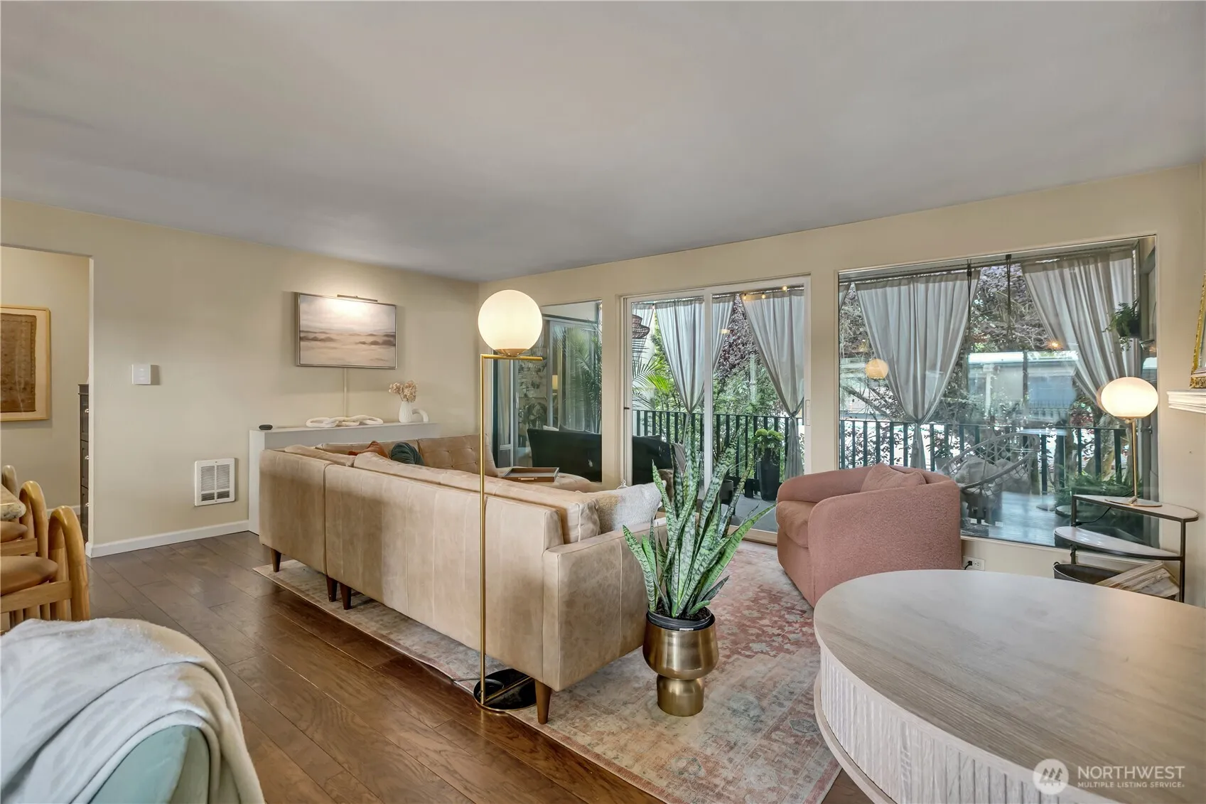 Property photo for 10430 Gravelly Lake Drive Sw #33, Lakewood