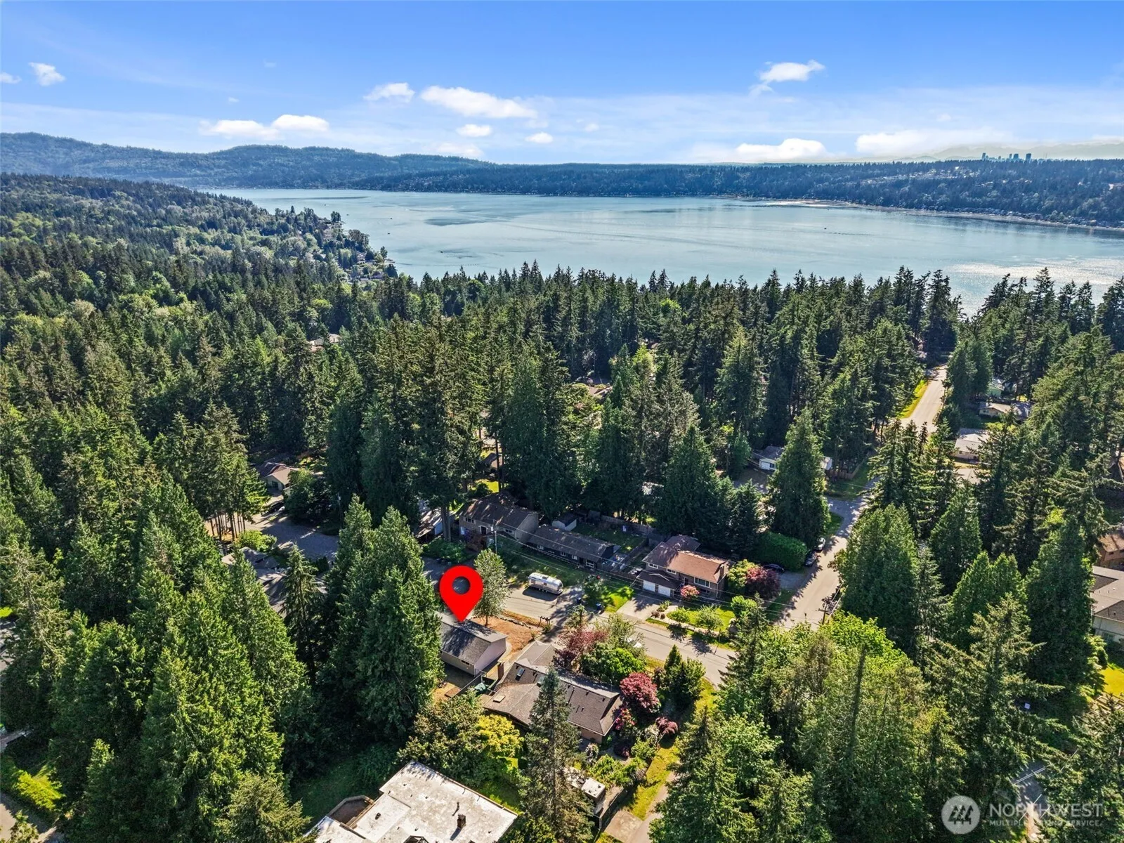 Property photo for 936 210th Avenue Ne, Sammamish photo 3