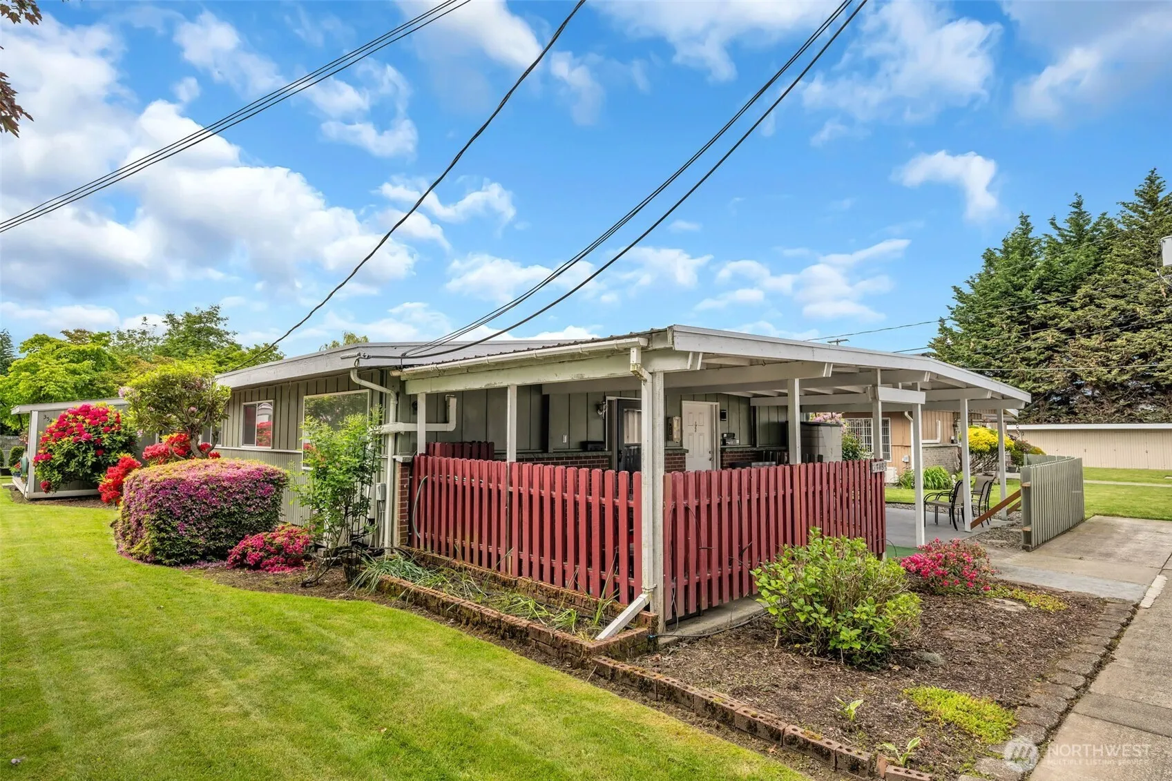 Property photo for 348 7th Place Se #unit 1, Puyallup