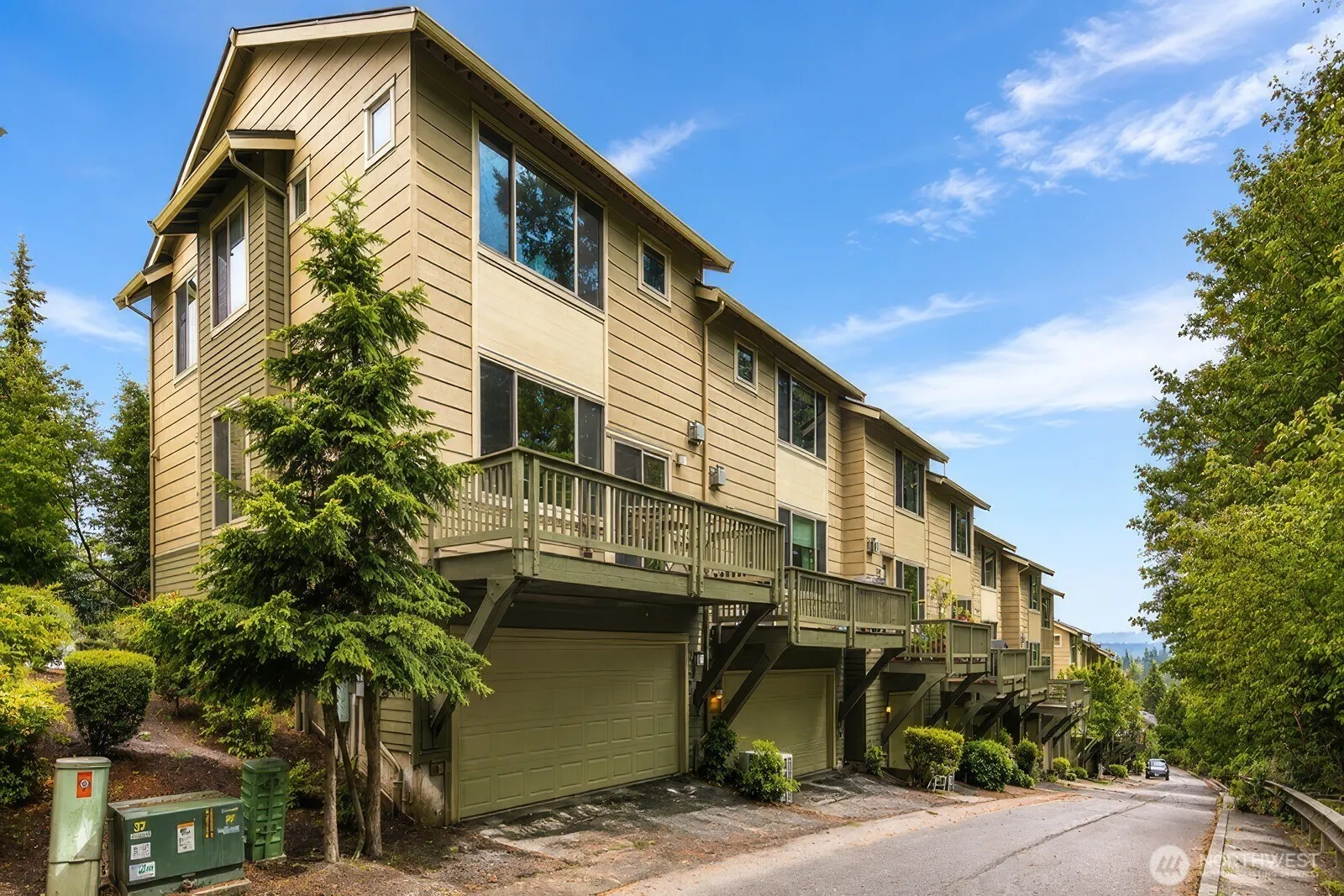 Property photo for 2161 Nw Boulder Way Drive, Issaquah