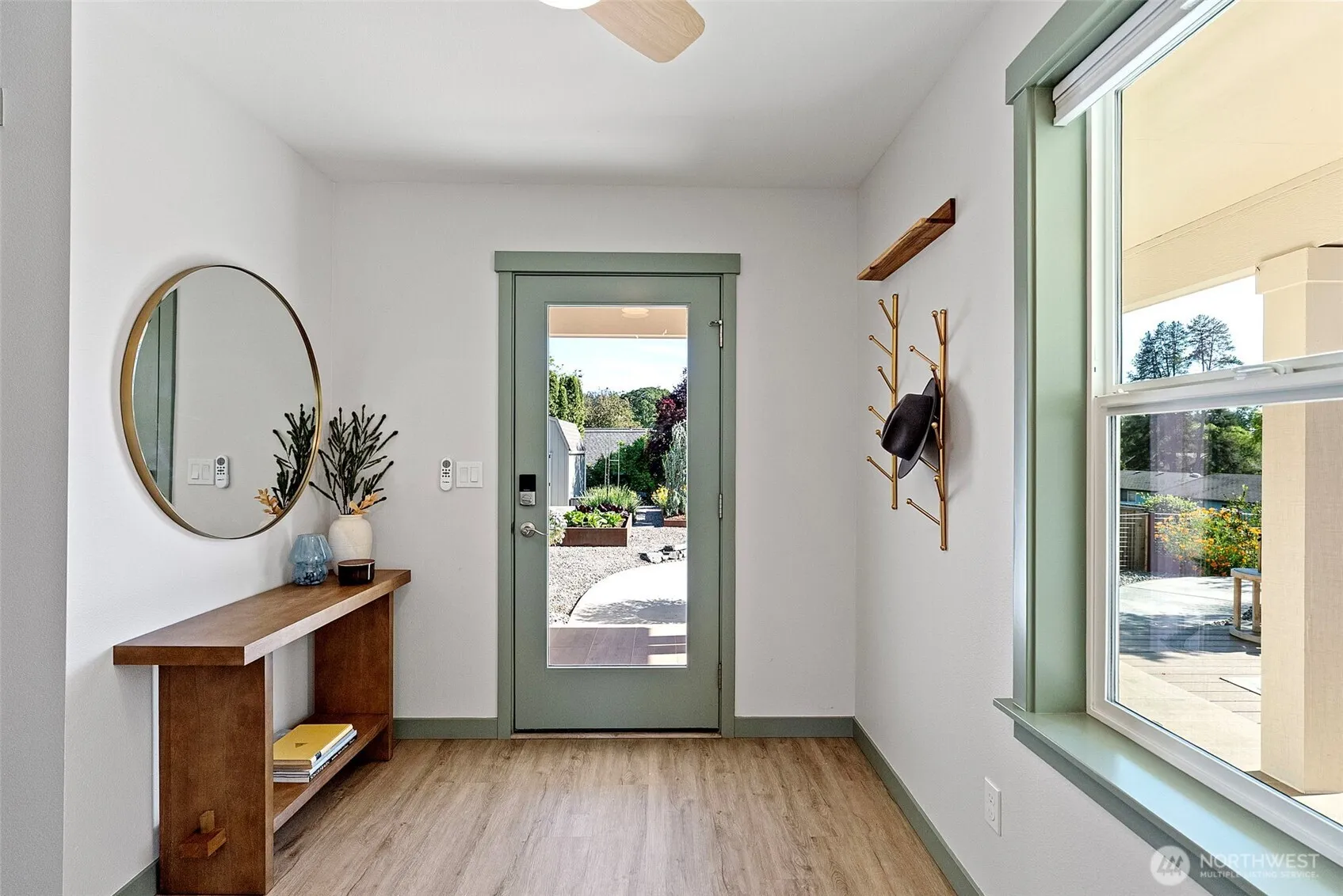 Property photo for 503 5th Street Steilacoom, Steilacoom photo 4