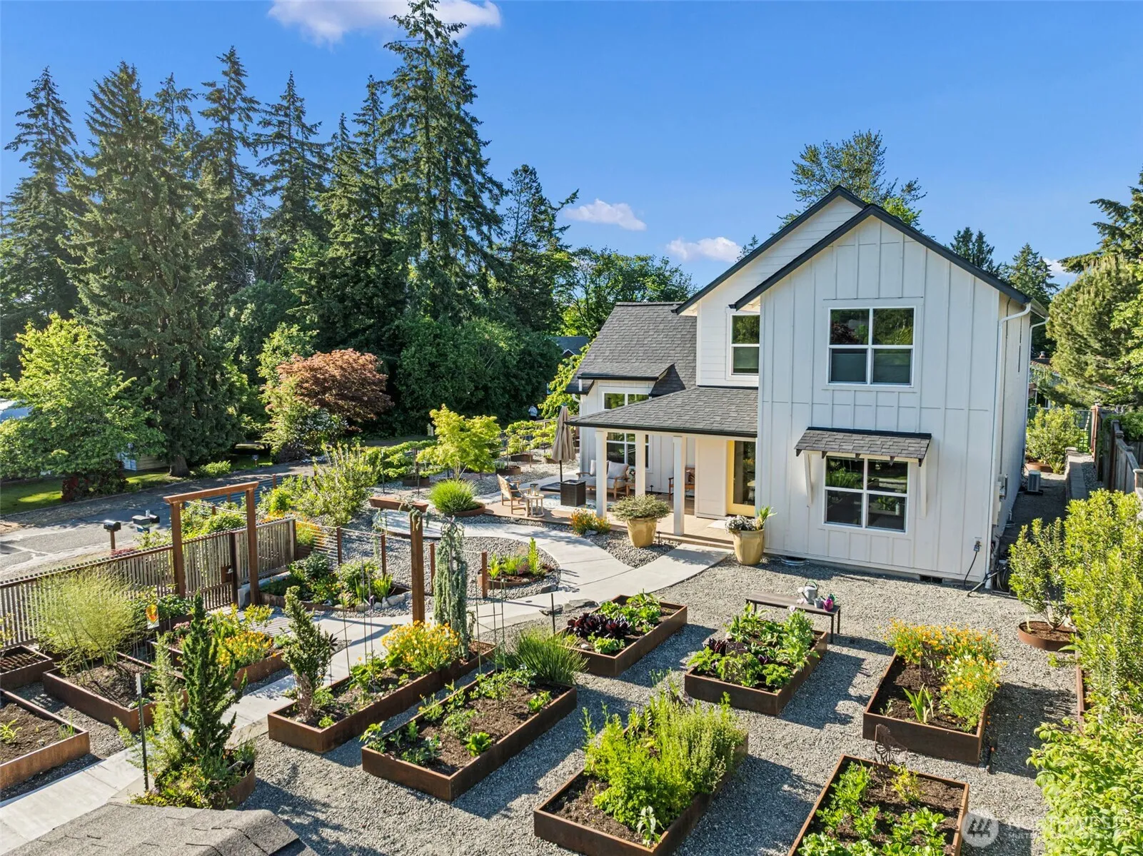 Property photo for 503 5th Street Steilacoom, Steilacoom