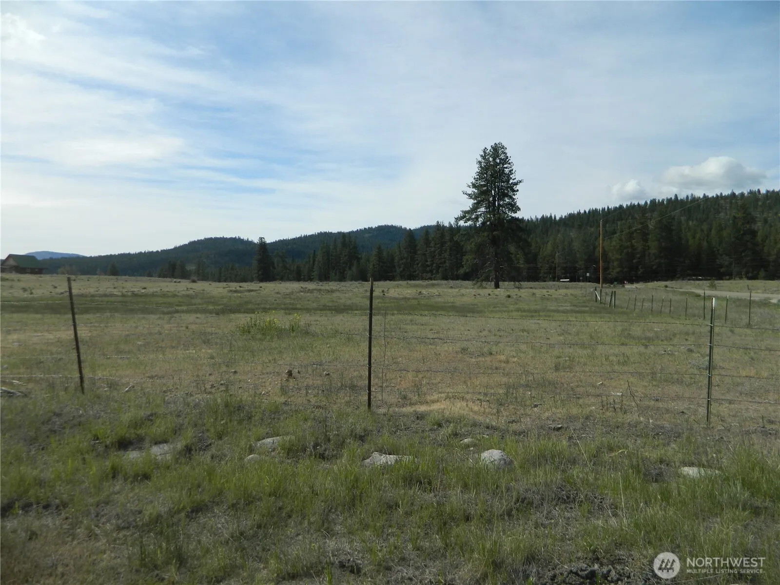 Property photo for 4 Duck Flats Road, Tonasket photo 5