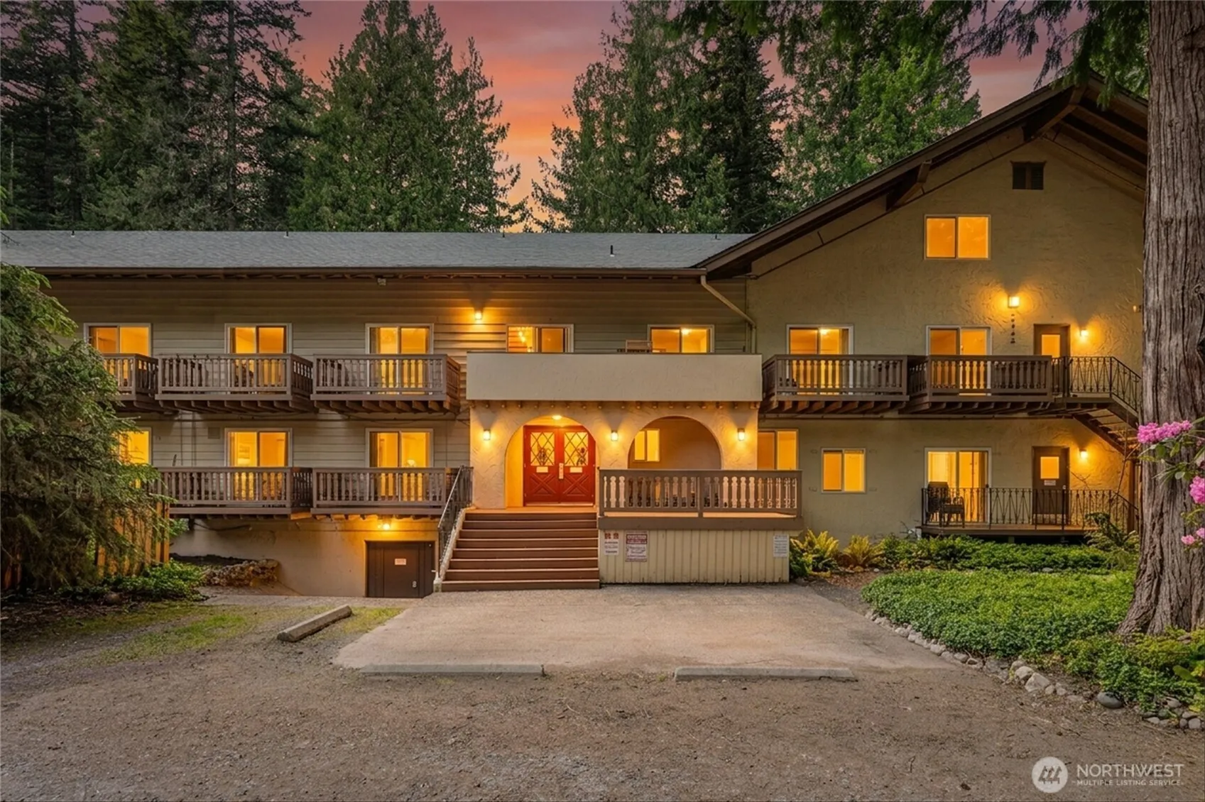 Property photo for 10433 Mt Baker Highway #2017a, Deming