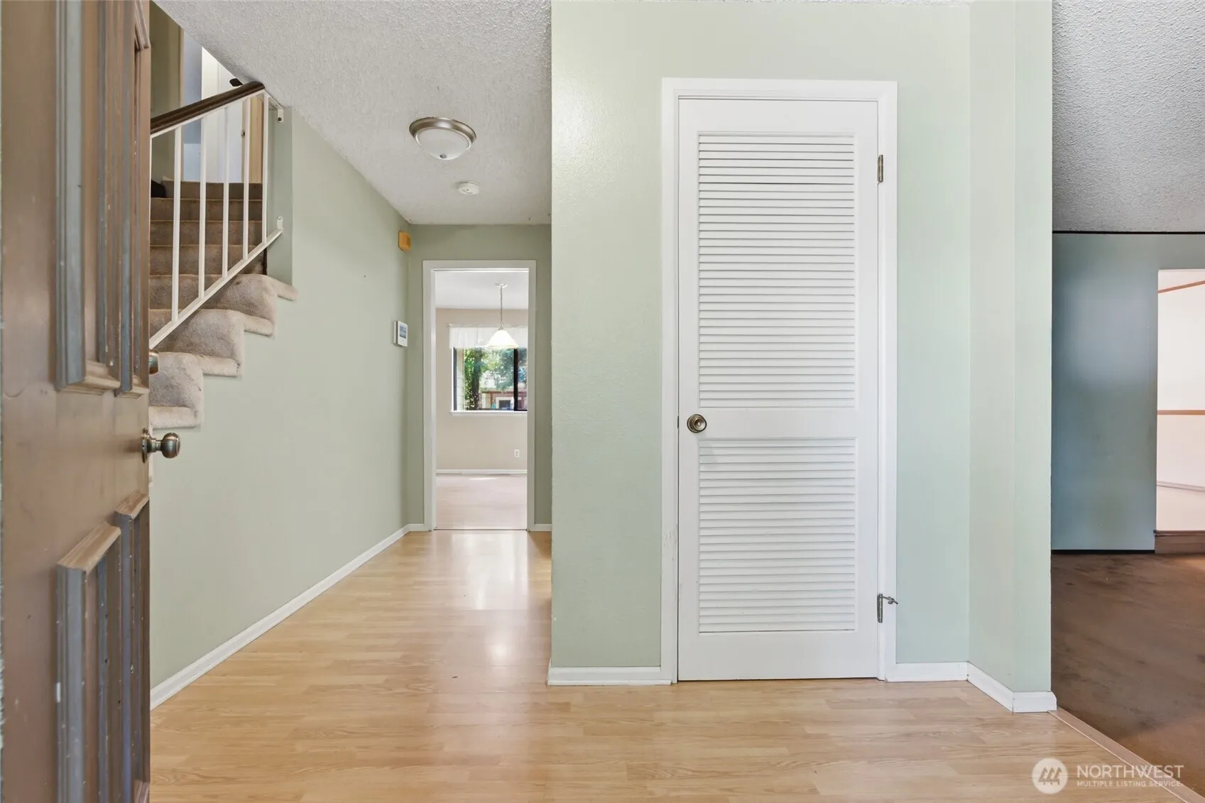 Property photo for 11211 Se 323rd Street, Auburn photo 3