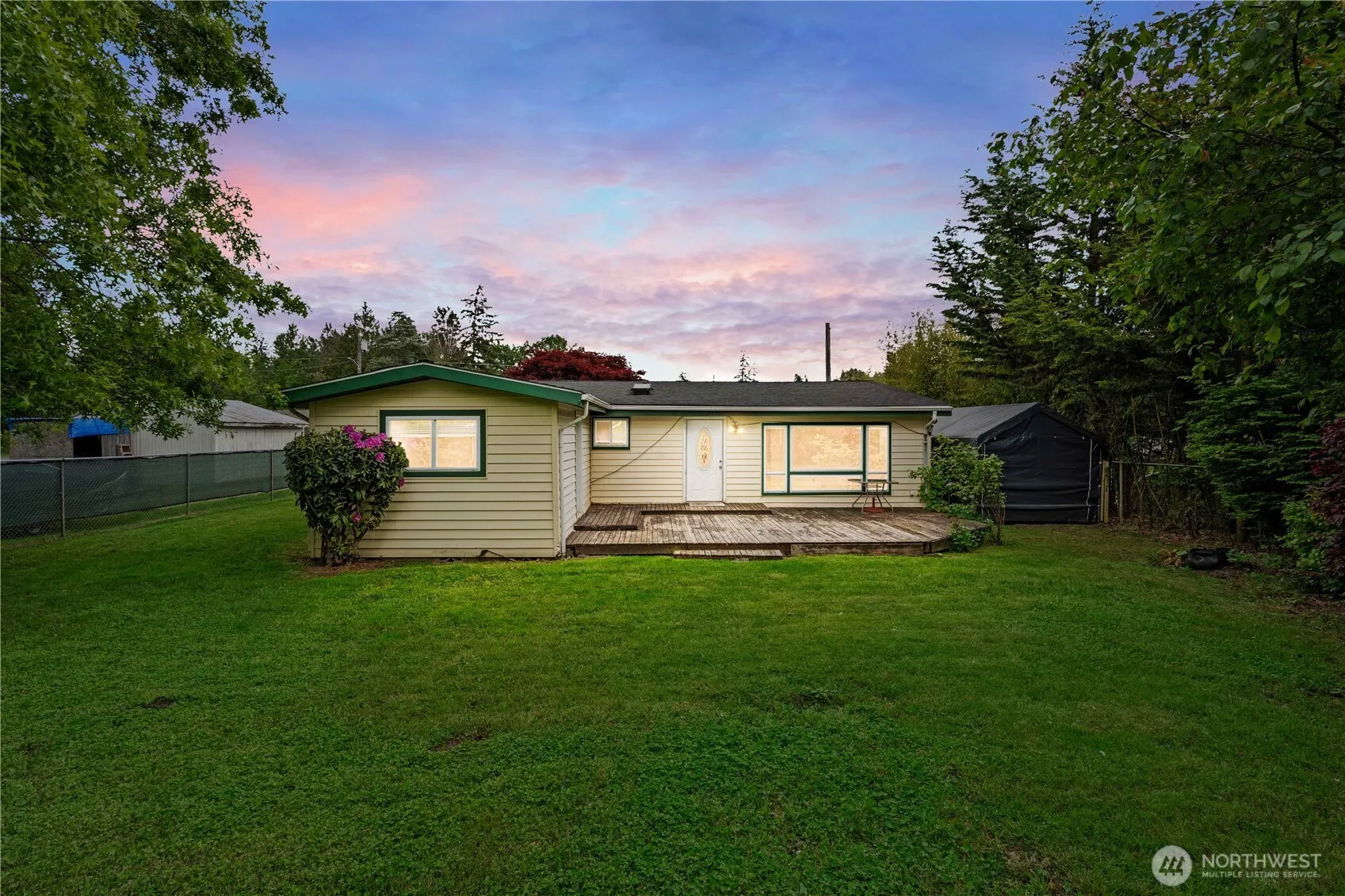 11710 & 11708 Vickery Avenue E, Tacoma