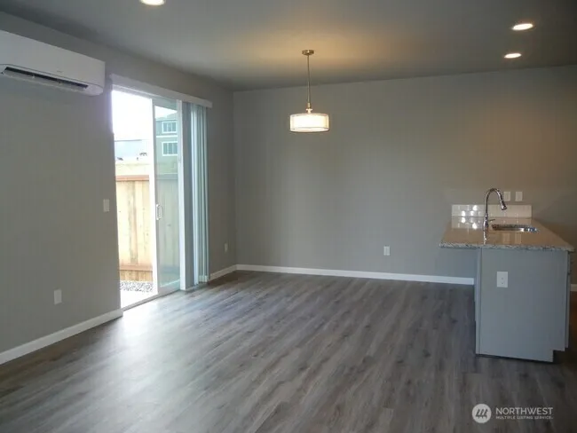 Property photo for 3108 Ponderosa Street Ne, Lacey photo 4