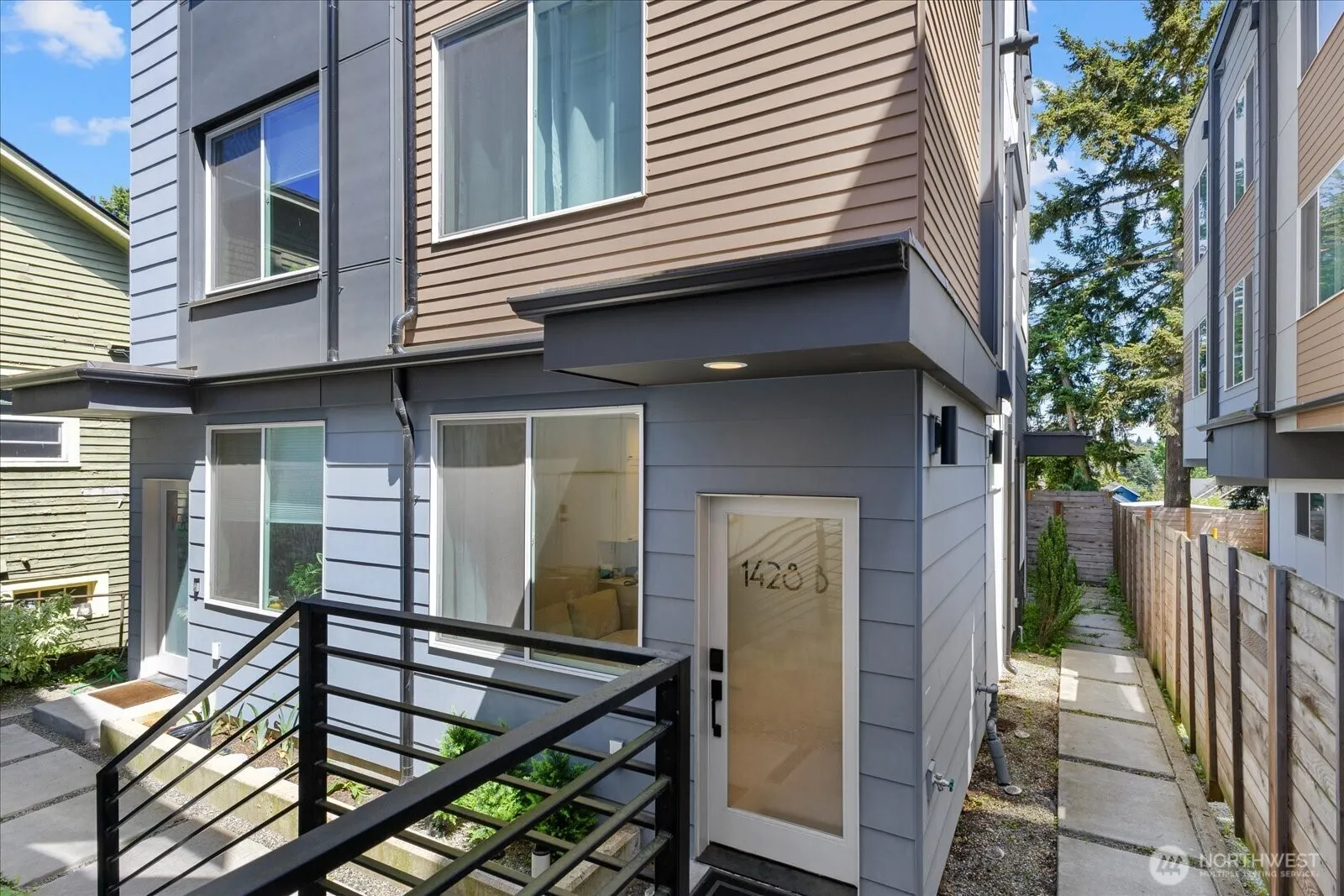 1428 24th Avenue #b, Seattle