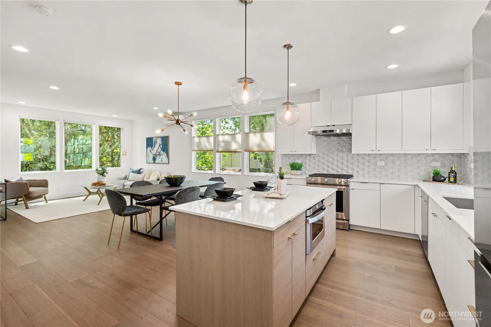 815 N 48th Street, Seattle