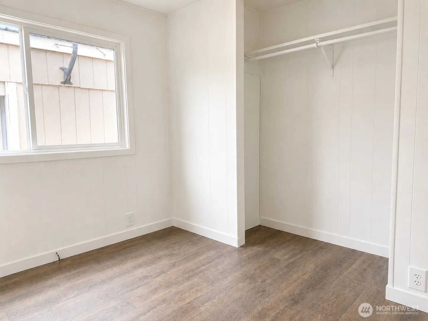 Property photo for 2600 E Division Street, Mount Vernon photo 5