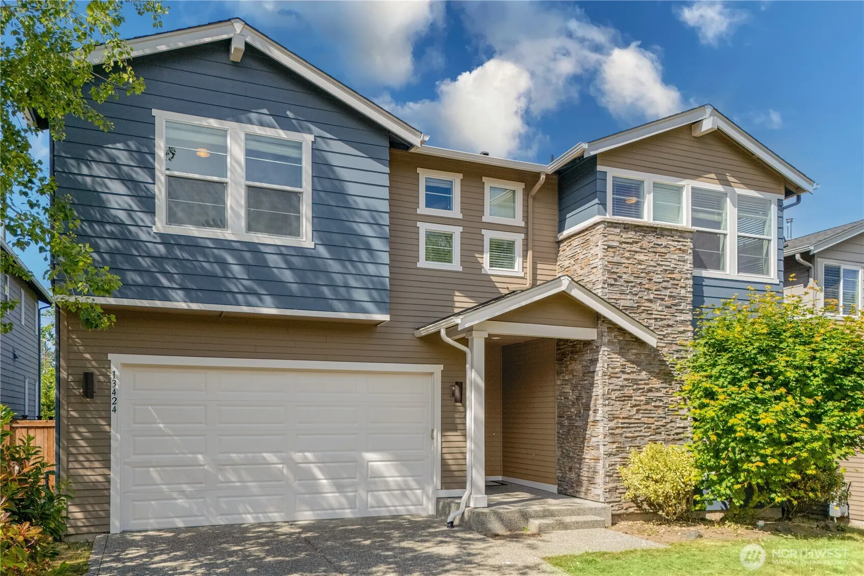 Property photo for 13424 Little Bear Creek Place, Woodinville