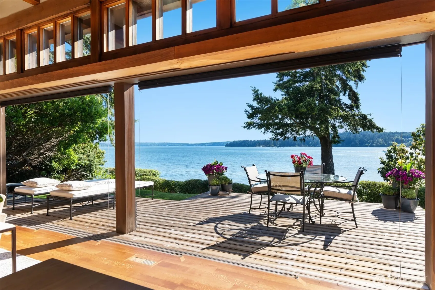 Property photo for 16223 Reitan Road Ne, Bainbridge Island photo 2