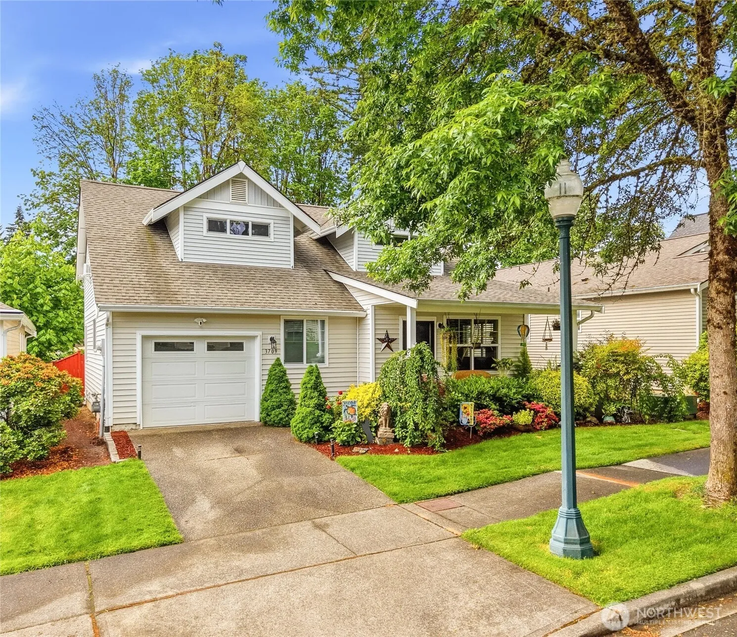 Property photo for 3709 4th Avenue Nw, Olympia