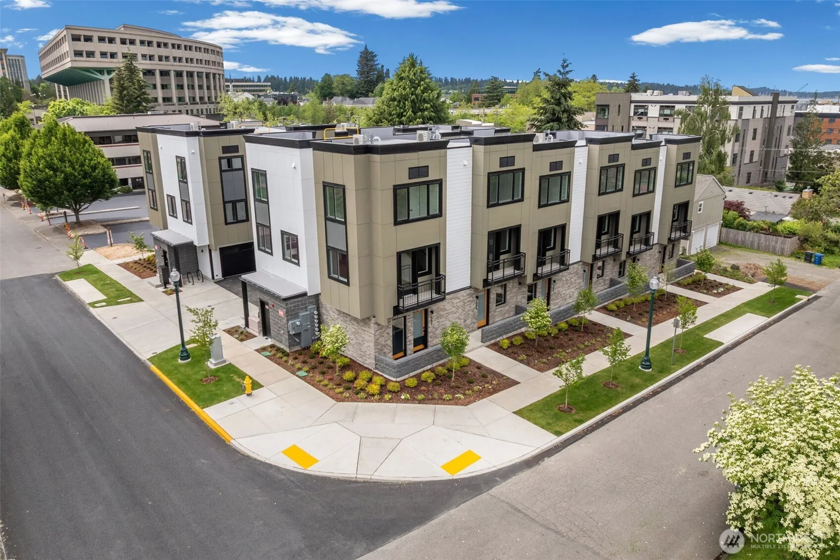 Property photo for 518 13th Avenue Se, Olympia