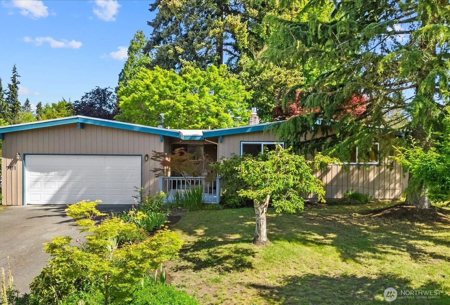 Property photo for 7111 191st Place Sw, Lynnwood