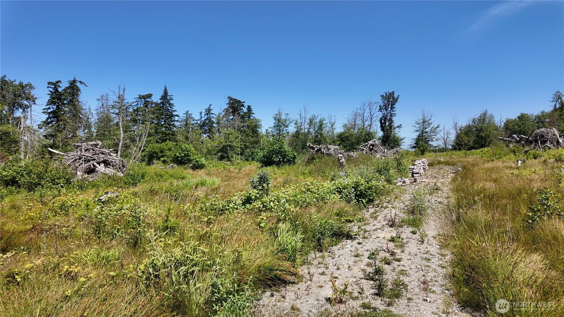 Property photo for 1 Seaview Lane, Mount Vernon