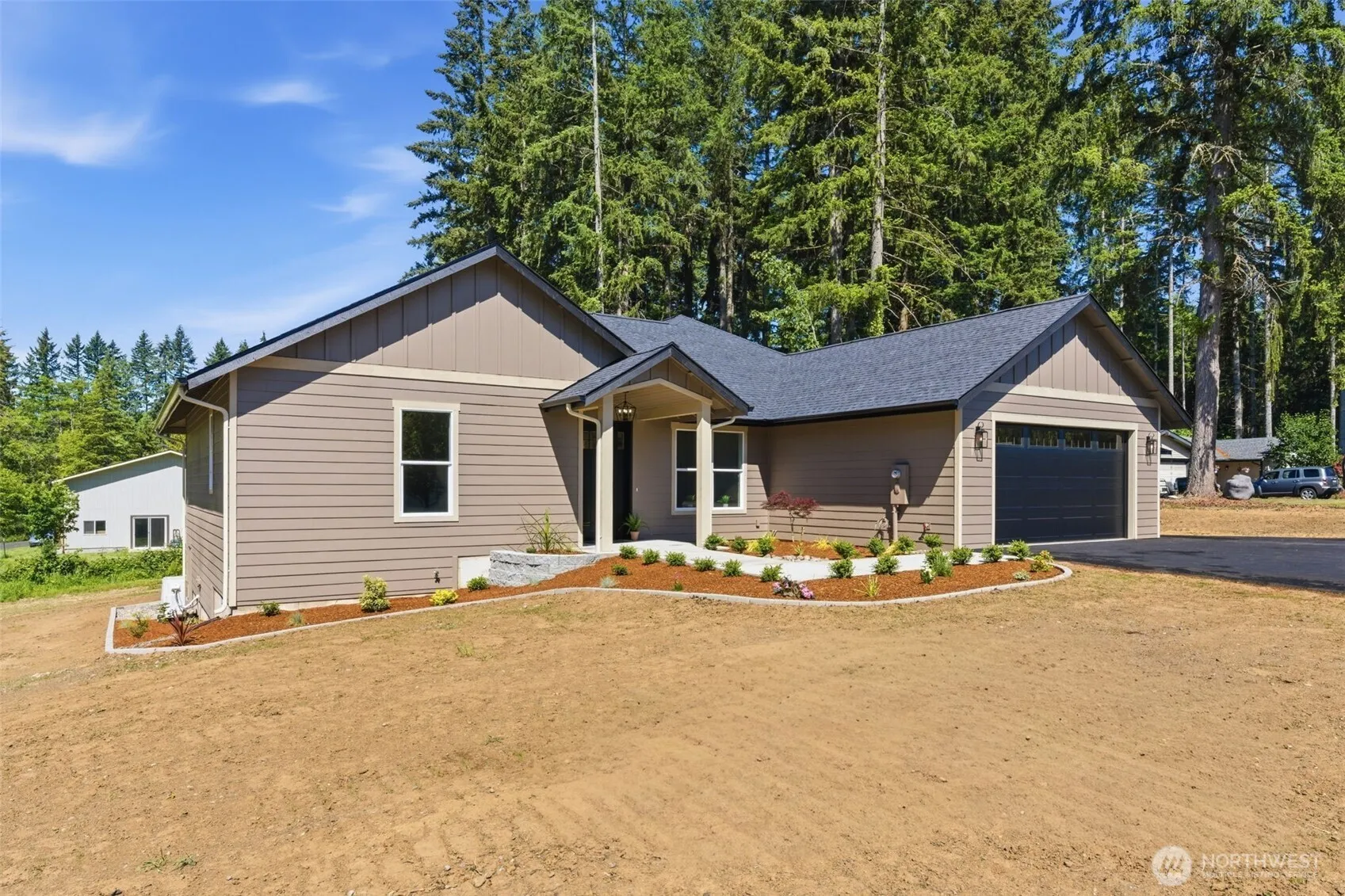 Property photo for 123 Cedar Drive, Chehalis