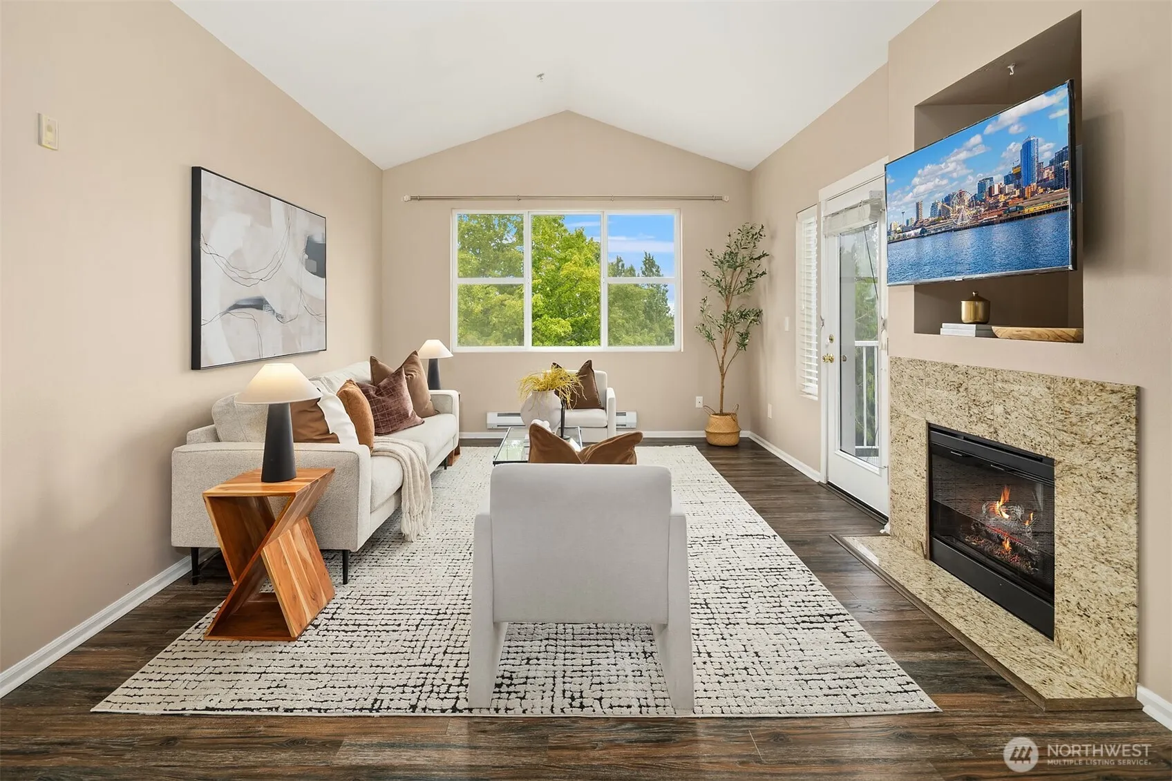 Property photo for 2830 Sw Raymond Street #301, Seattle photo 5