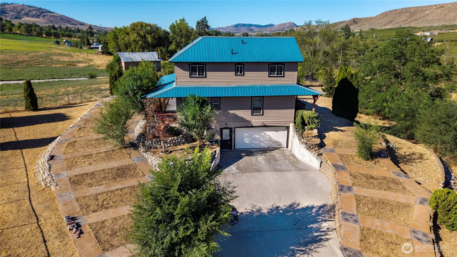 Property photo for 6 Orchard Loop S., Tonasket