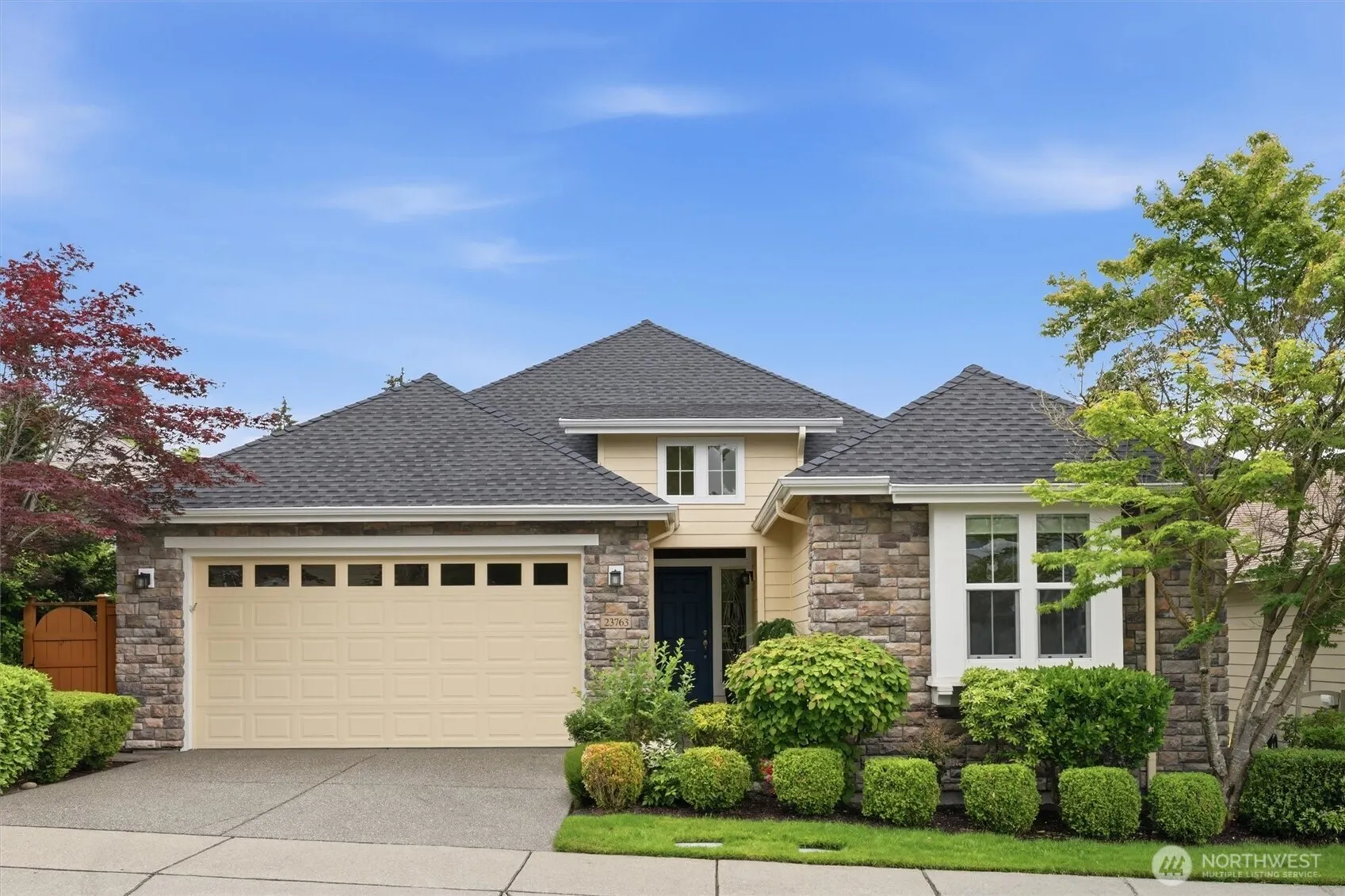 Property photo for 23763 Ne 134th Street, Redmond