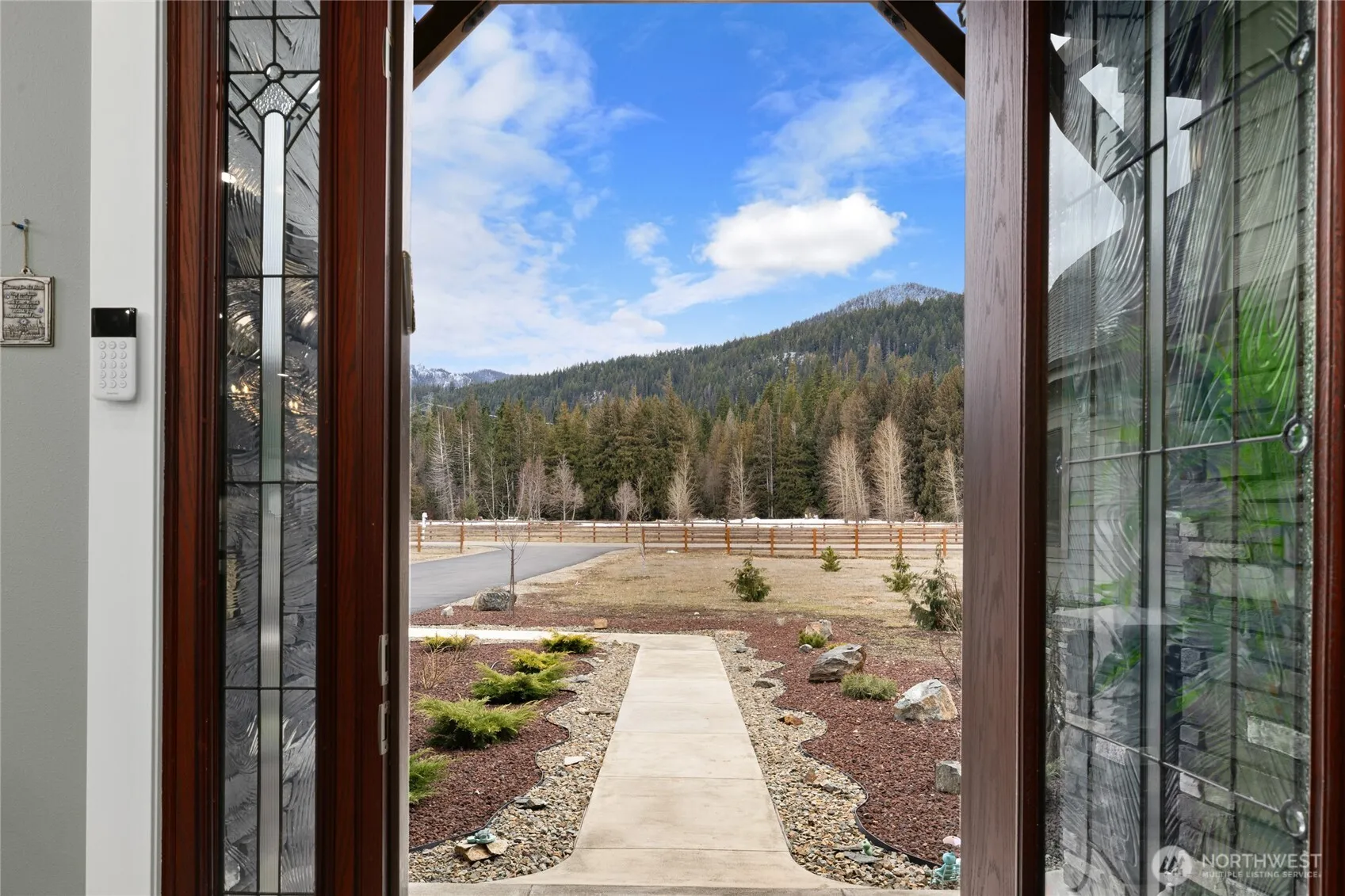 Property photo for 1550 Old Cedars Road, Cle Elum