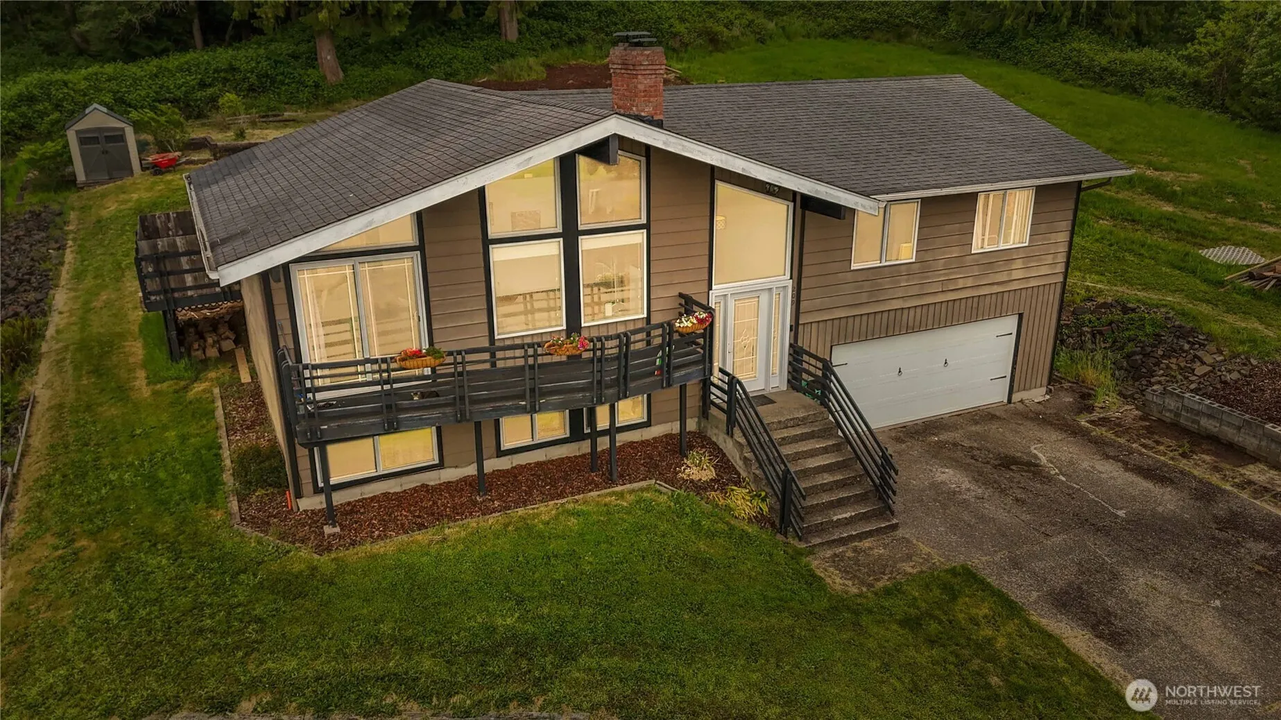 Property photo for 209 Curtis Drive, Longview
