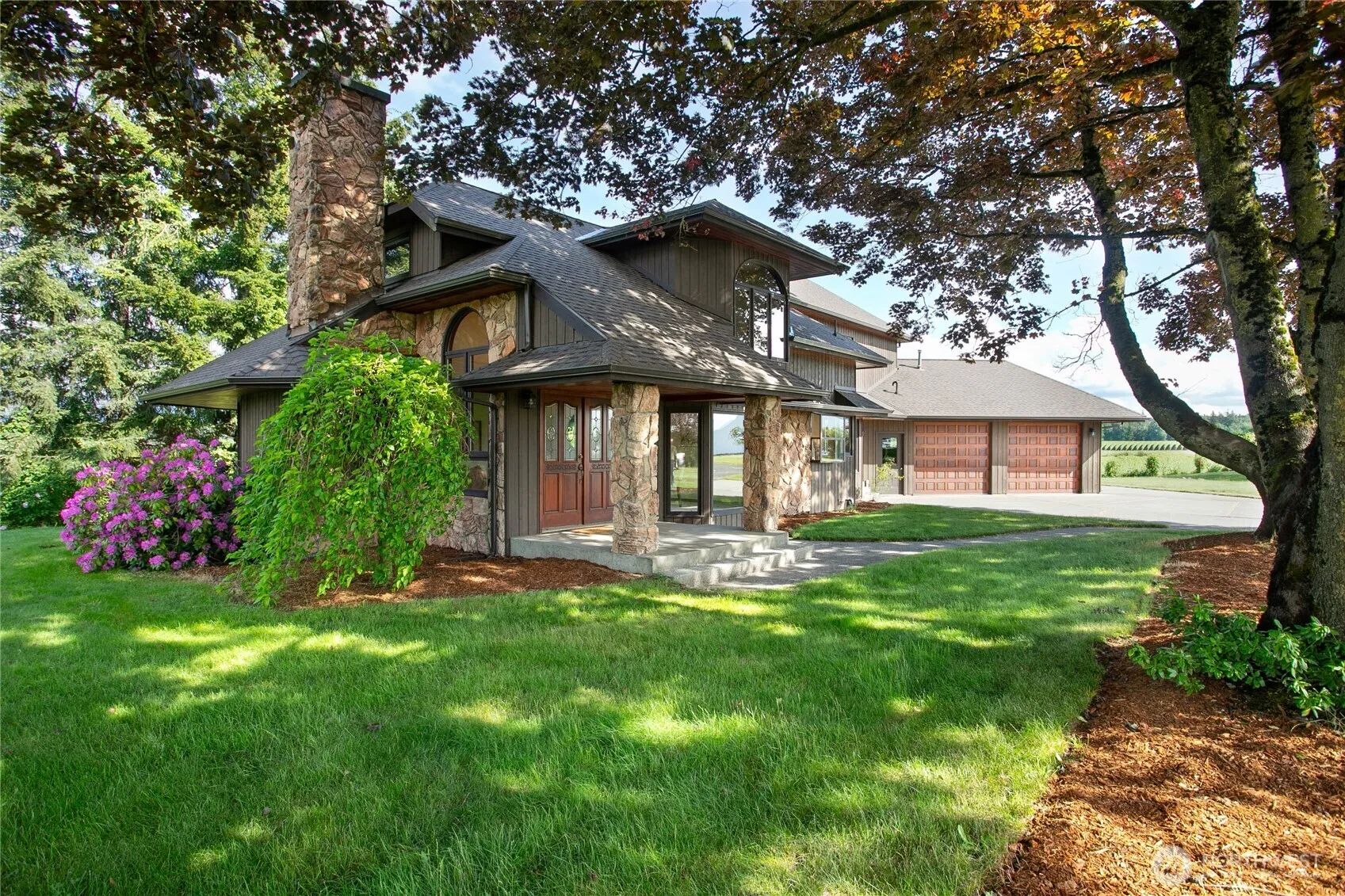 Property photo for 1133 E Pole Road, Everson