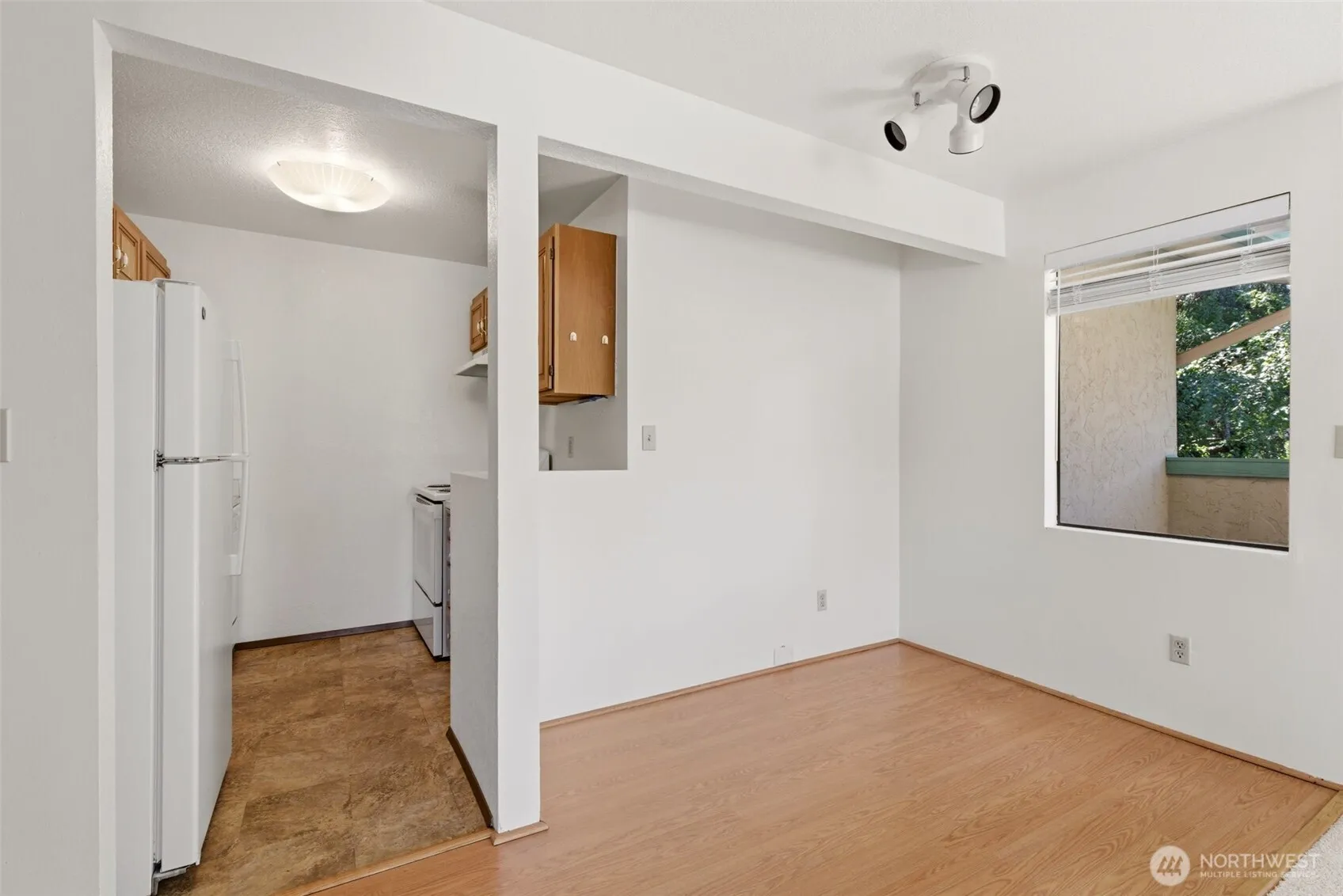 Property photo for 3024 Ne 143rd Street #301, Seattle photo 5