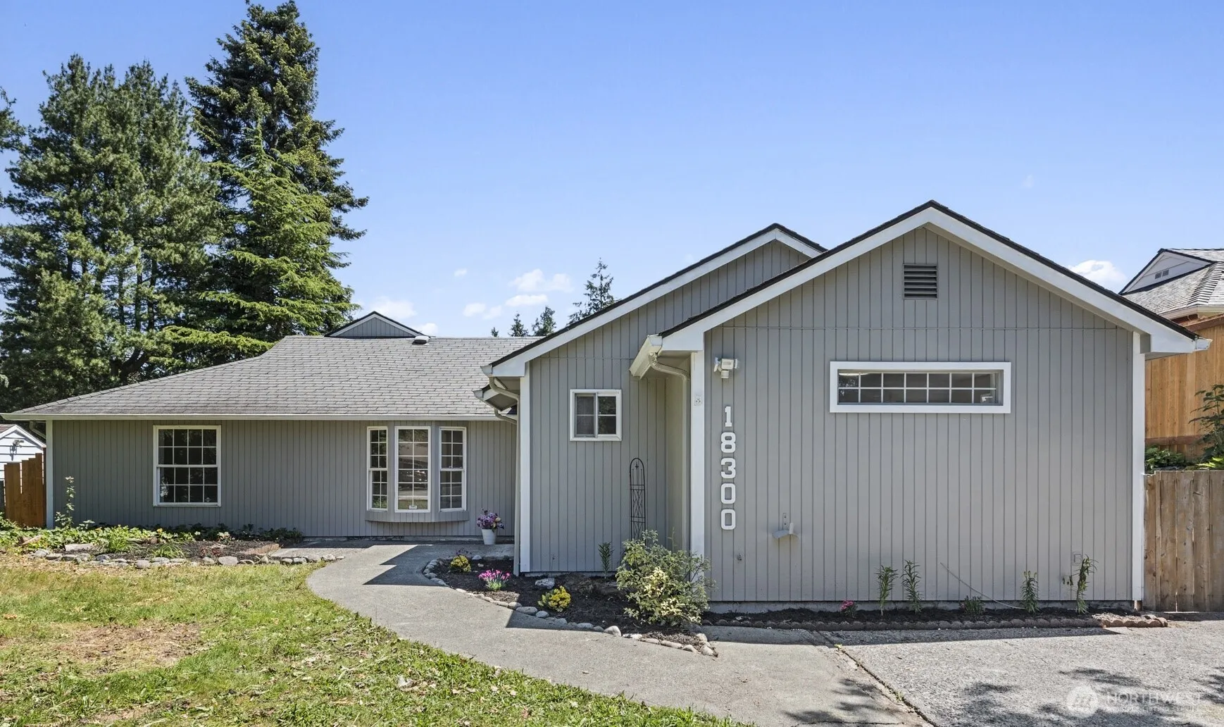 Property photo for 18300 8th Ave Ne, Shoreline