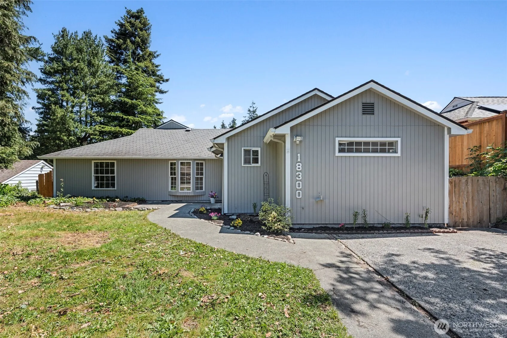 Property photo for 18300 8th Ave Ne, Shoreline