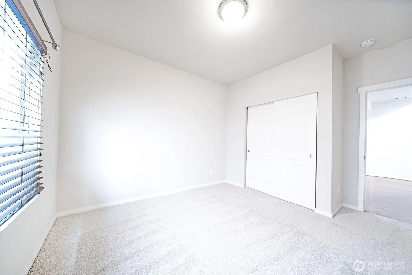Property photo for 4241 R Street Ne, Auburn photo 4
