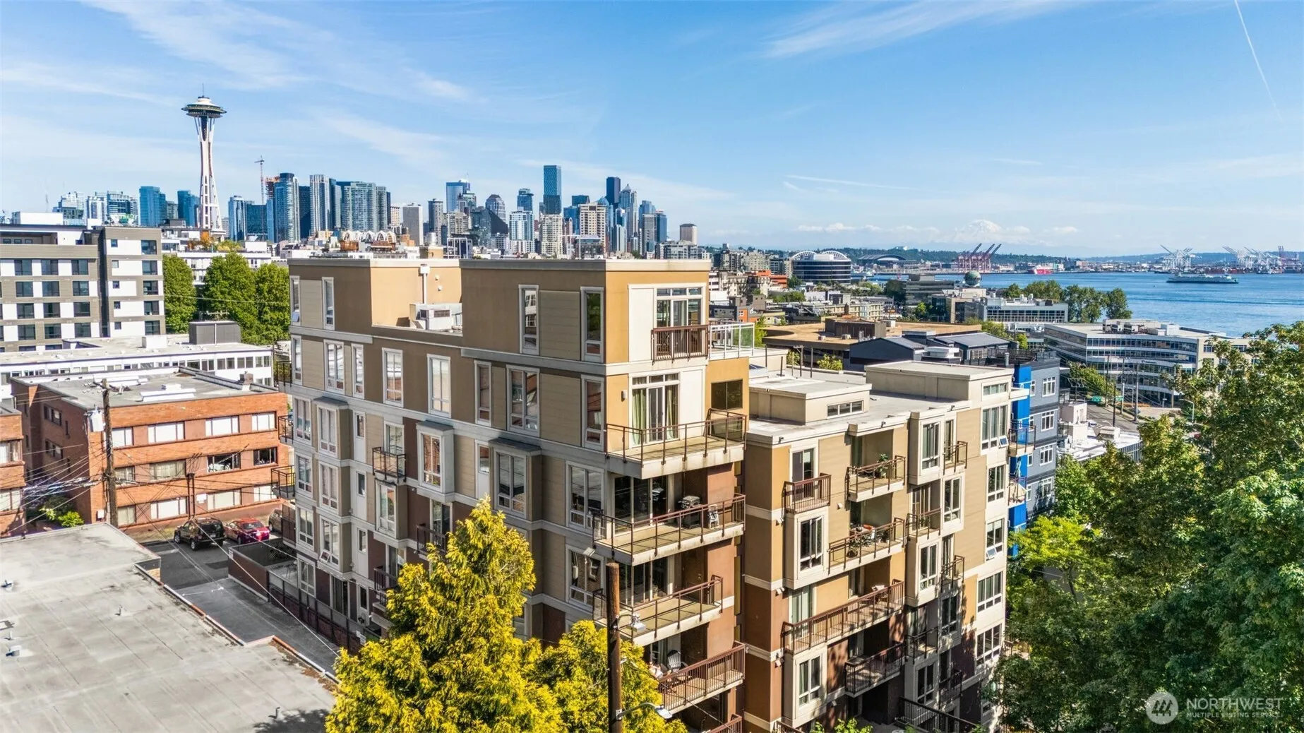 Property photo for 500 Fifth Avenue W #505, Seattle