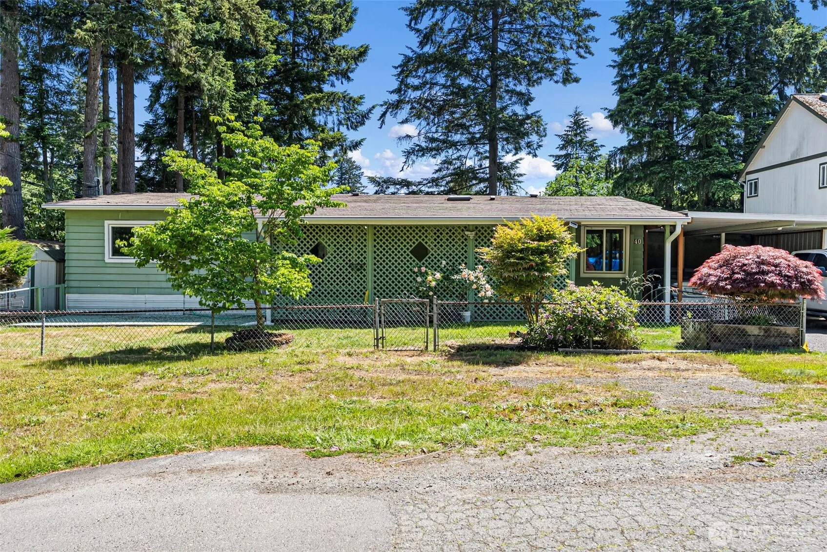 Property photo for 940 Yoder Lane Ne, Bremerton