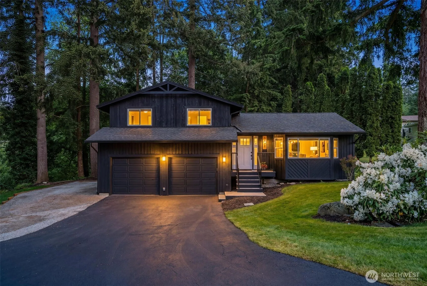 Property photo for 8521 Gold Way, Everett