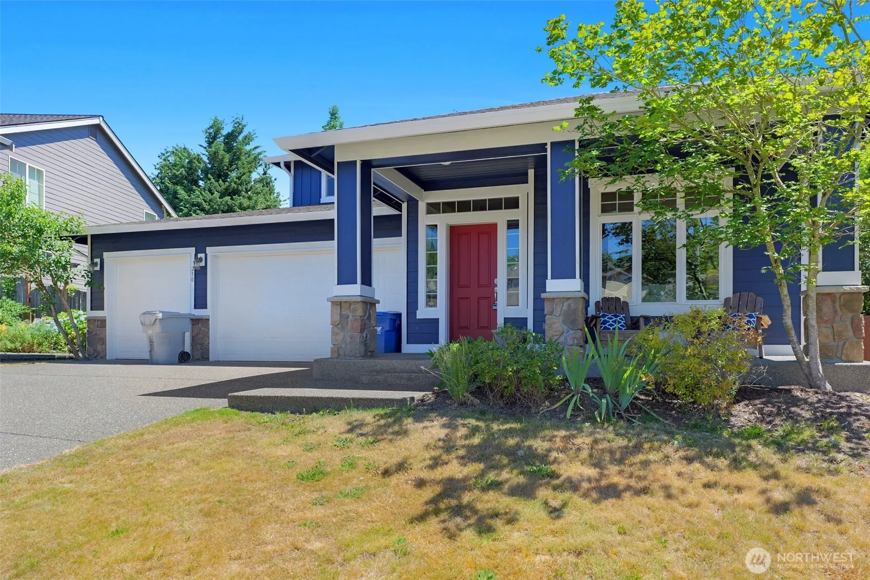 Property photo for 250 Pasco Drive Ne, Renton photo 2