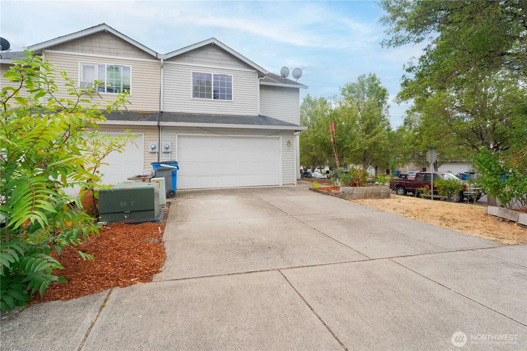 Property photo for 1115 W 33rd Way, Vancouver