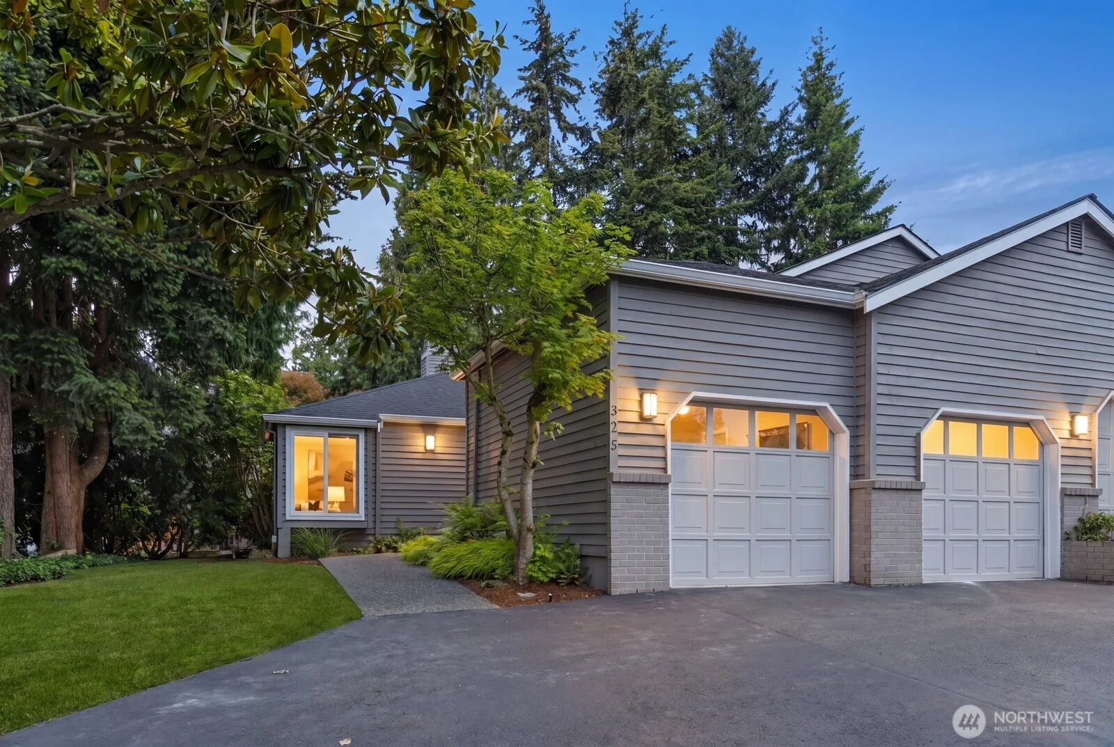 325 7th Avenue S, Kirkland
