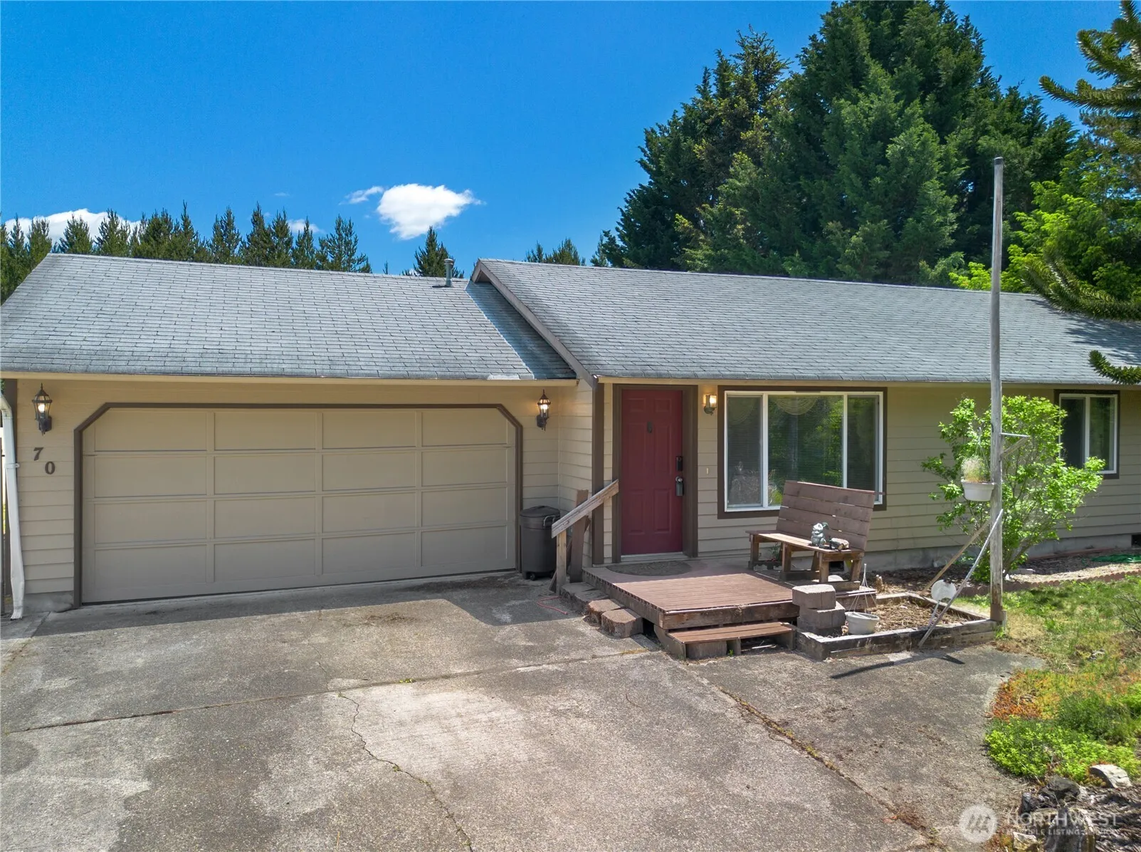 Property photo for 70 E Sycamore Place, Shelton photo 2