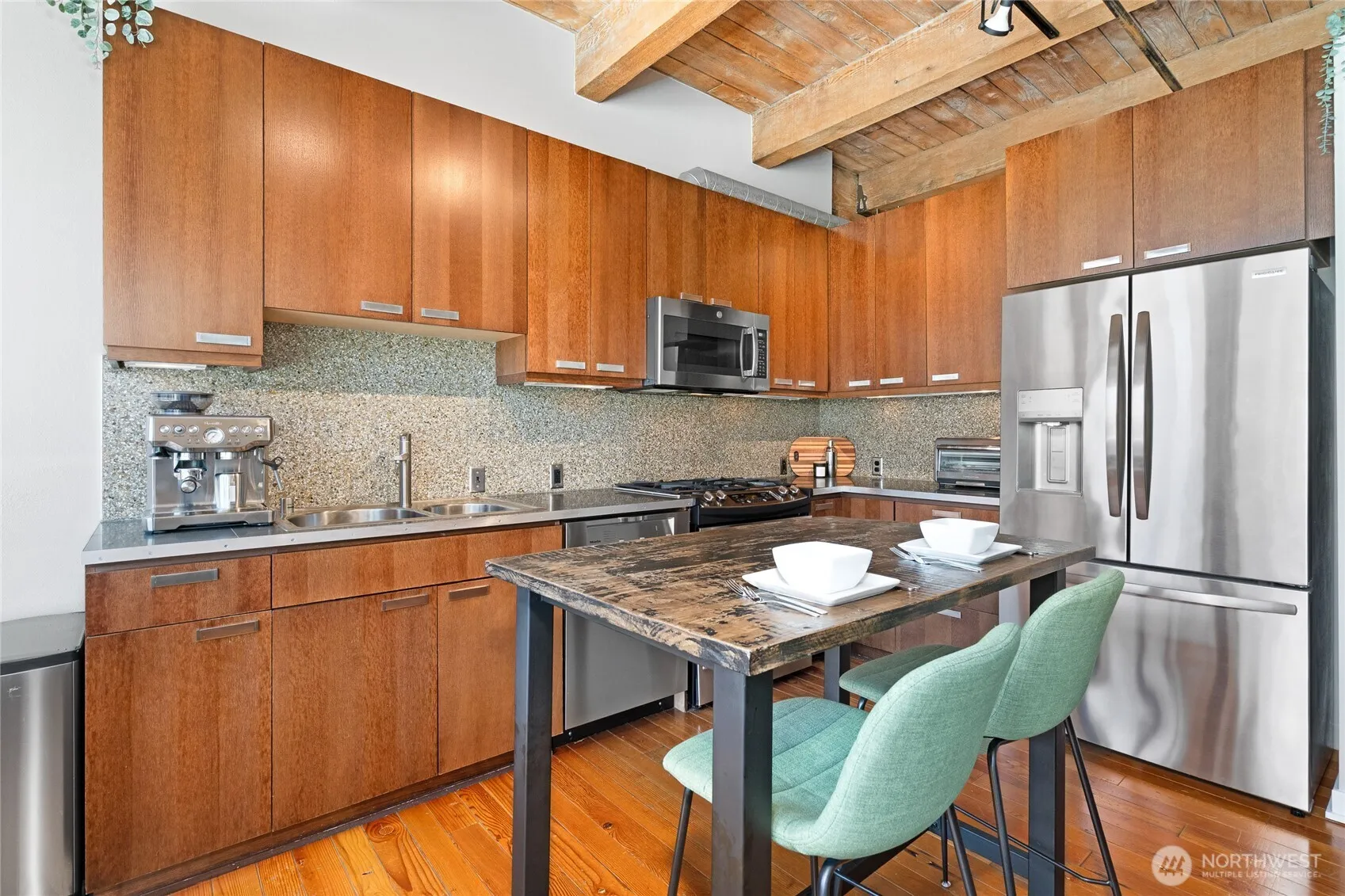 Property photo for 1408 12th Avenue #211, Seattle photo 5