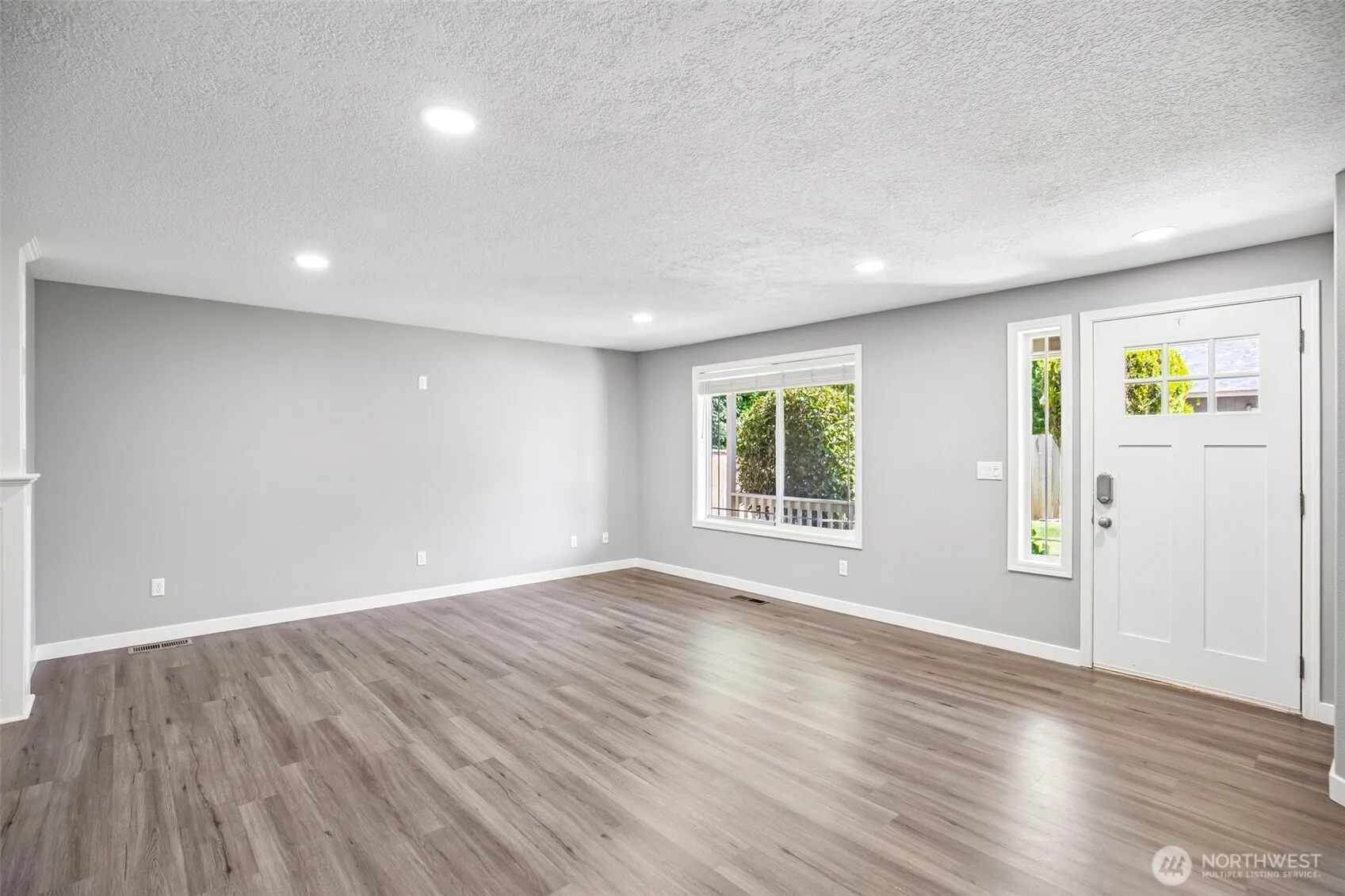 Property photo for 11816 Ne 40th Place, Vancouver photo 5