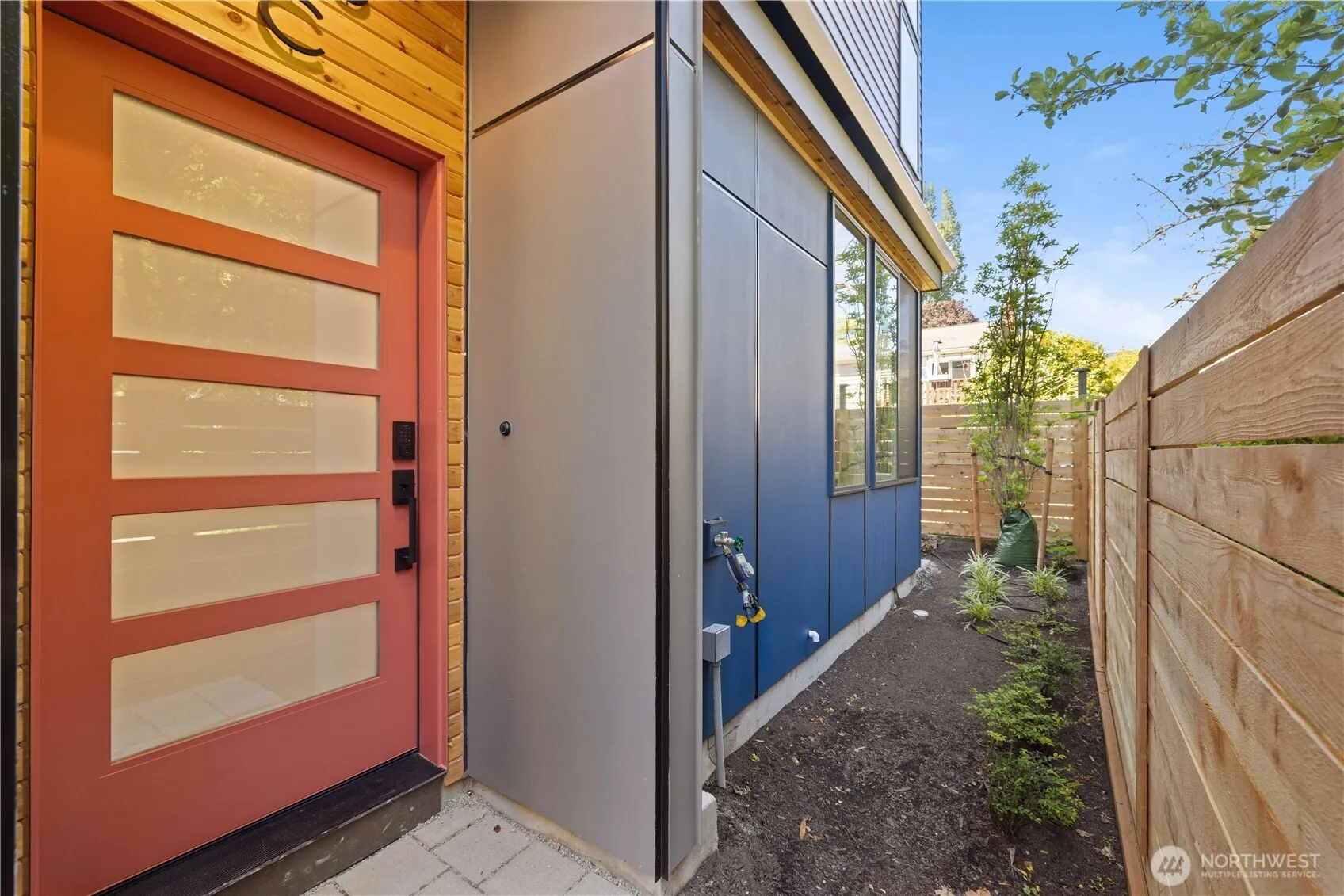 Property photo for 1138 C Nw 57th Street, Seattle photo 4