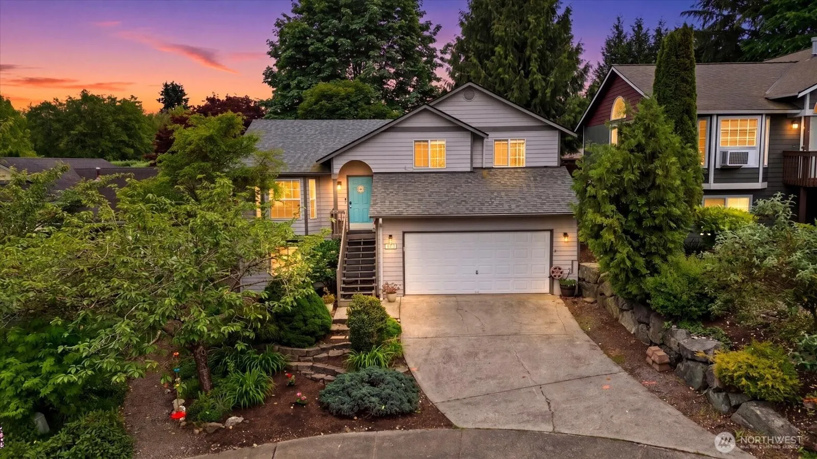 421 Rainbow Place, Snohomish