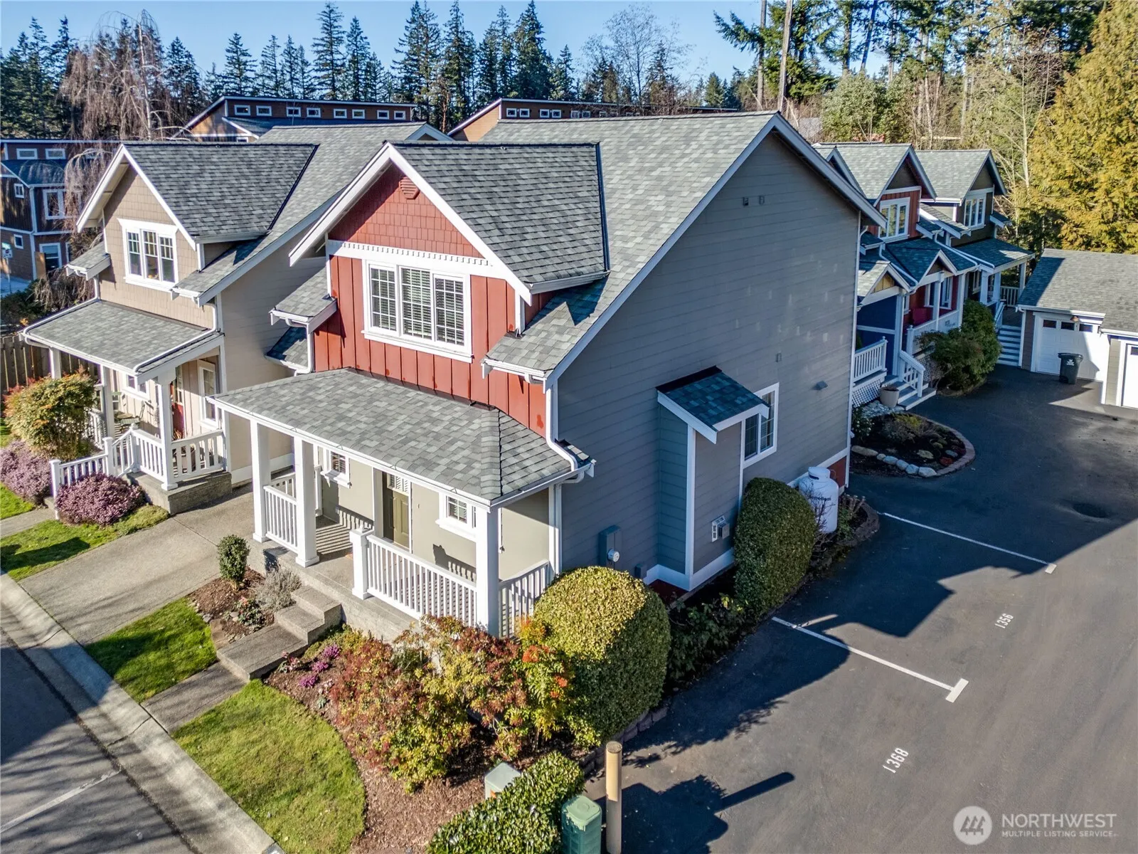Property photo for 1368 Stonecress Lane Ne, Bainbridge Island photo 3