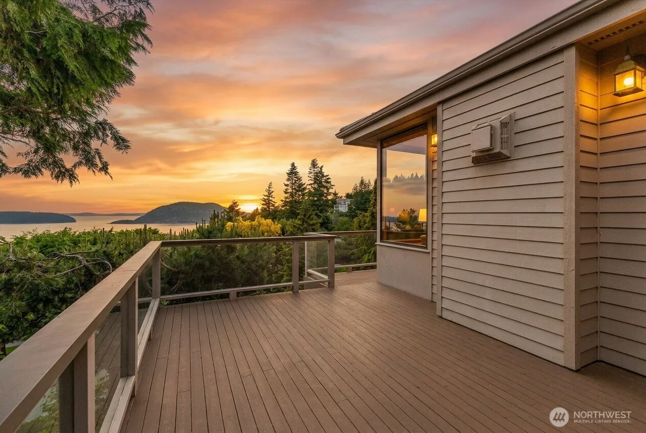 Property photo for 11599 Coronado Avenue, Anacortes